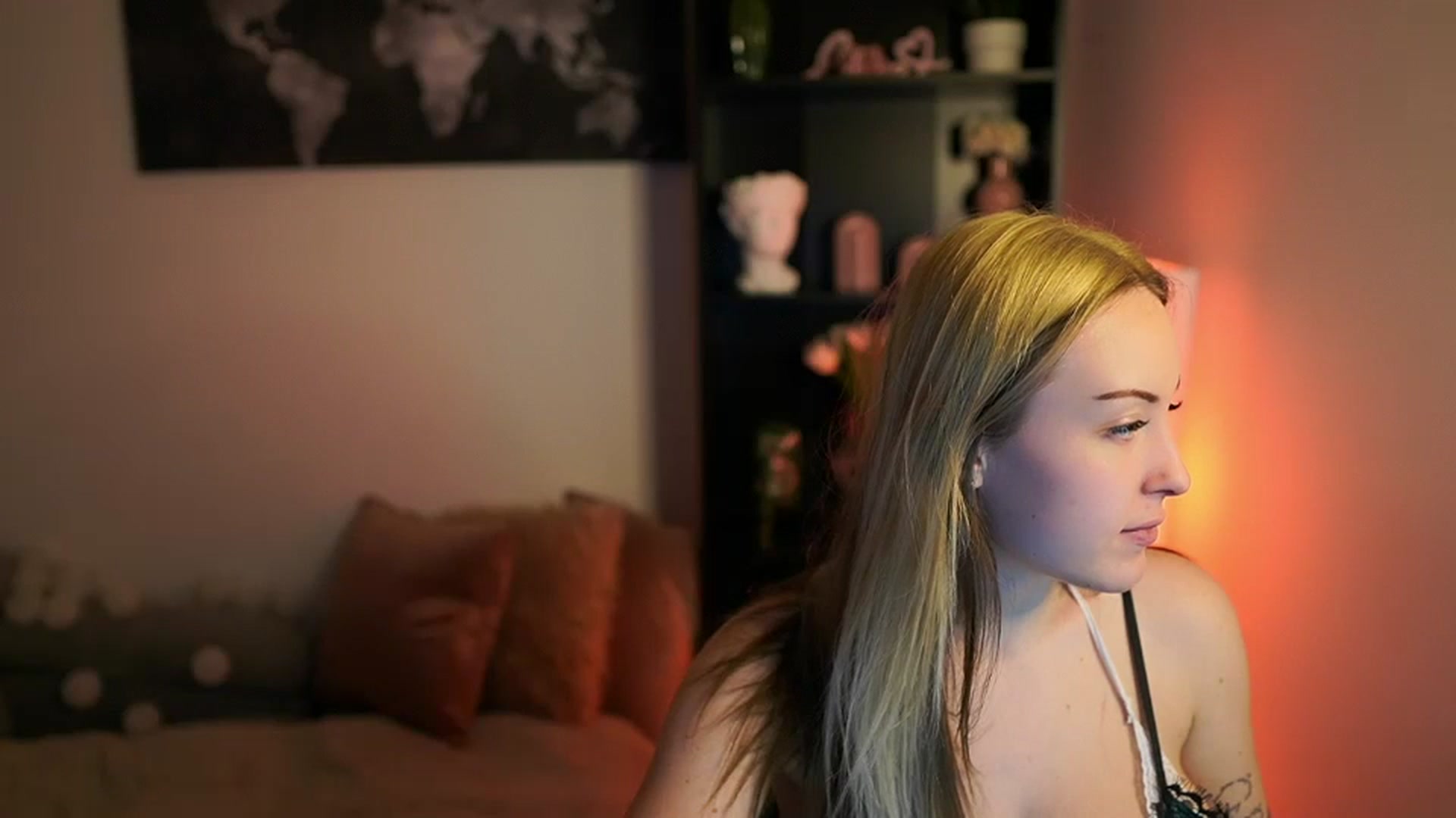 Gallery image thumbnail from Brooklyn_Ch's myfreecams stream on, 01/24/2024, 15:14 image 2 of 20