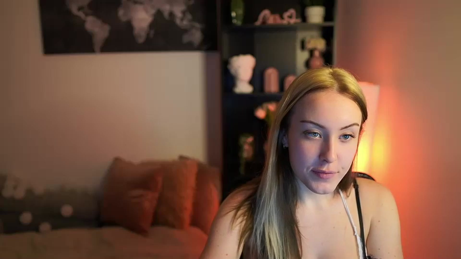 Gallery image thumbnail from Brooklyn_Ch's myfreecams stream on, 01/24/2024, 15:14 image 4 of 20