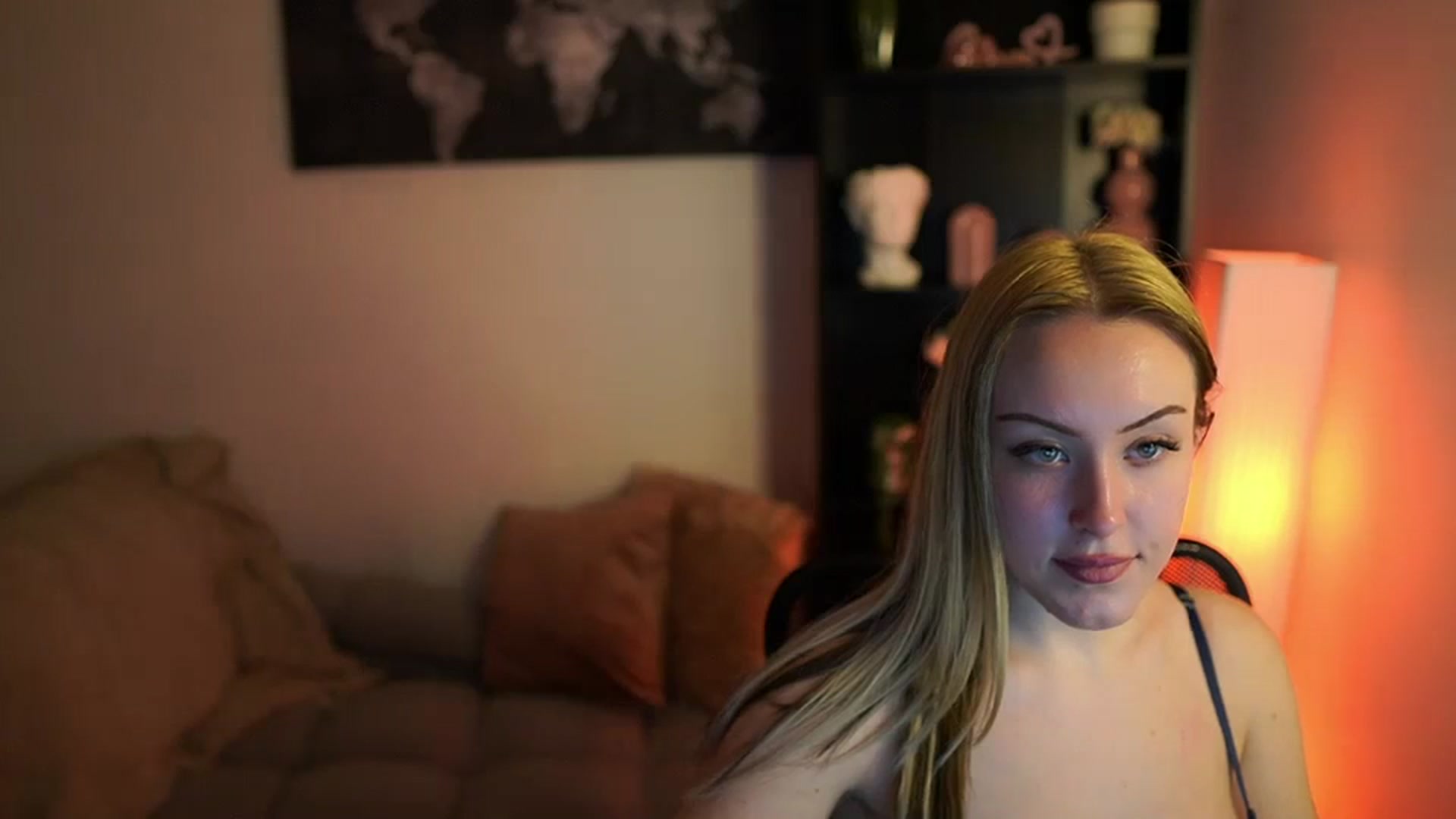 Gallery image thumbnail from Brooklyn_Ch's myfreecams stream on, 01/30/2024, 13:40 image 7 of 20