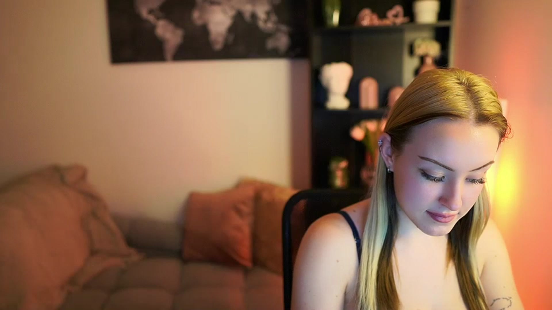 Gallery image thumbnail from Brooklyn_Ch's myfreecams stream on, 01/30/2024, 14:12 image 10 of 20