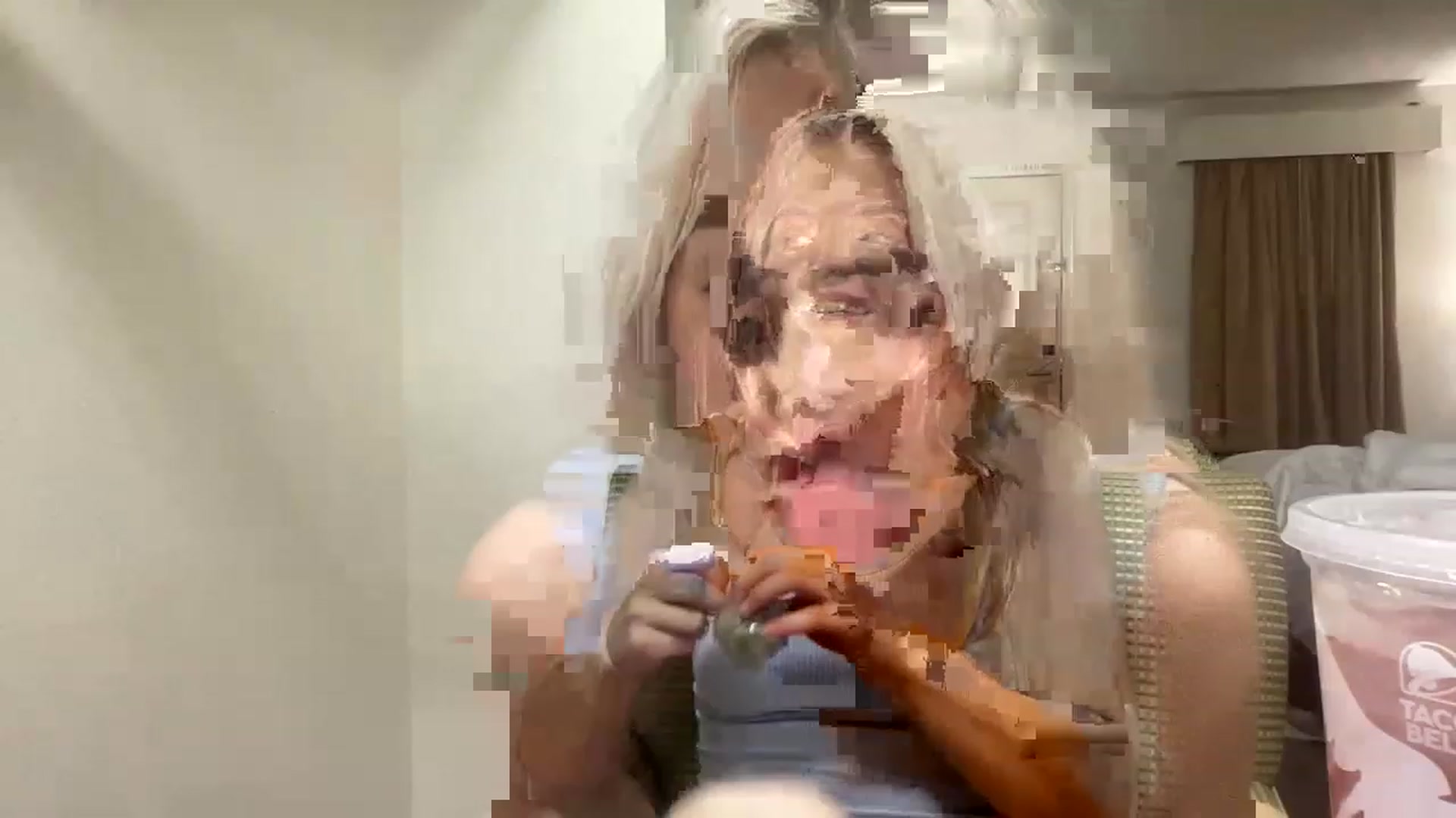 Gallery image thumbnail from Brooklynbaby5's myfreecams stream on, 04/09/2023, 09:17 image 3 of 20