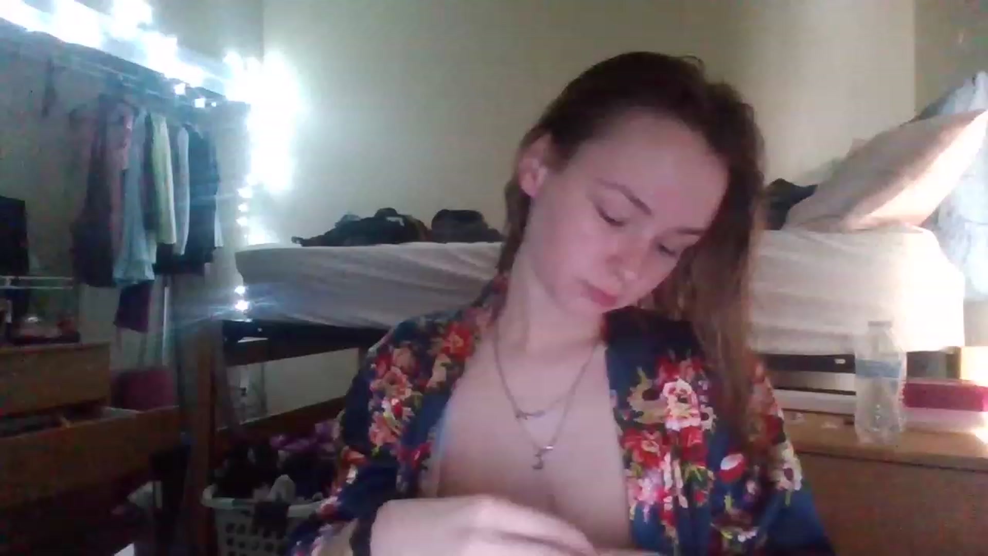 Gallery image thumbnail from Brooklyneve's myfreecams stream on, 02/06/2023, 16:31 image 5 of 20
