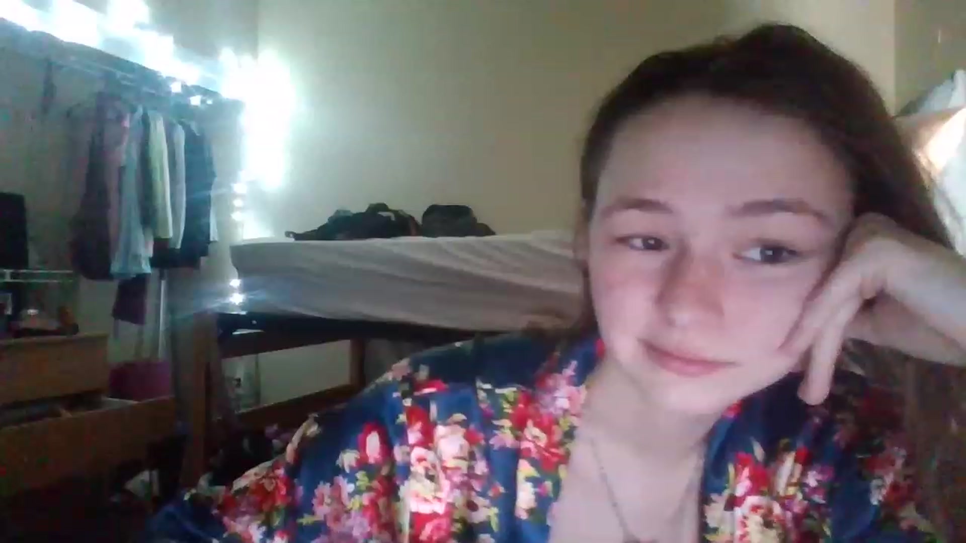 Gallery image thumbnail from Brooklyneve's myfreecams stream on, 02/06/2023, 16:31 image 8 of 20
