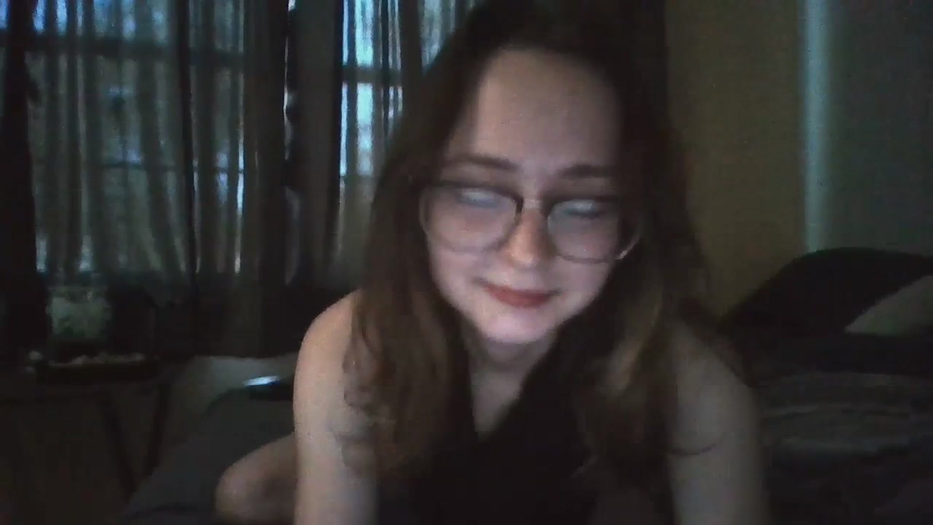 Gallery image thumbnail from Brooklyneve's myfreecams stream on, 07/19/2023, 20:13 image 3 of 20