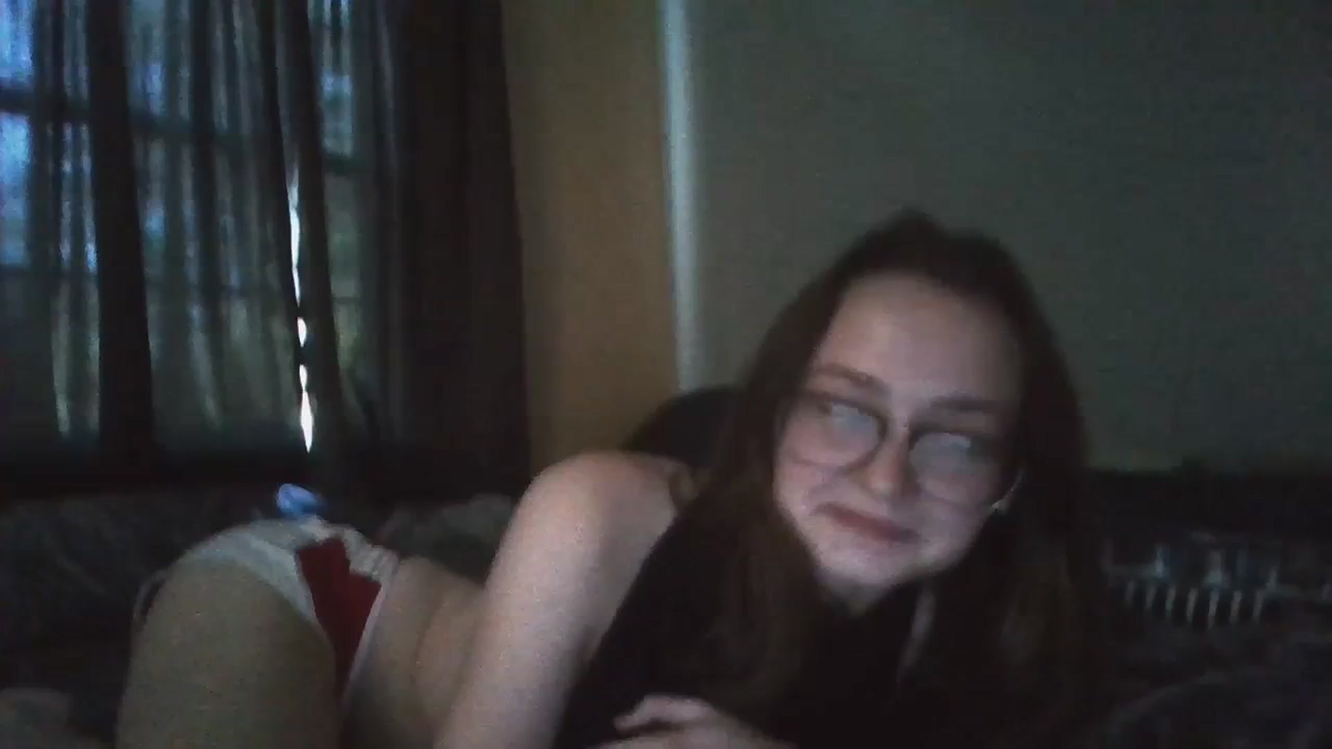 Gallery image thumbnail from Brooklyneve's myfreecams stream on, 07/19/2023, 20:13 image 15 of 20