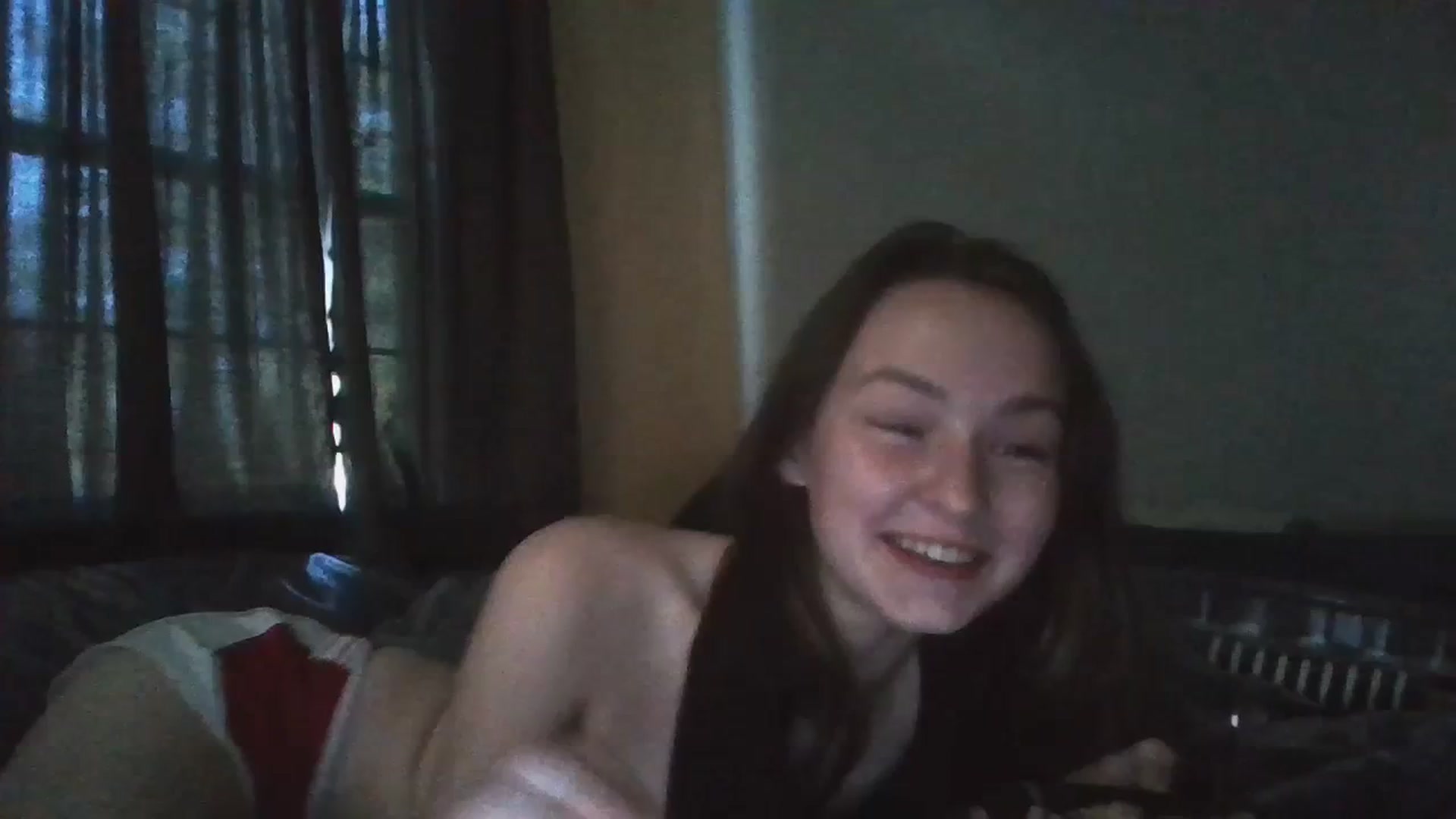 Gallery image thumbnail from Brooklyneve's myfreecams stream on, 07/19/2023, 20:13 image 18 of 20