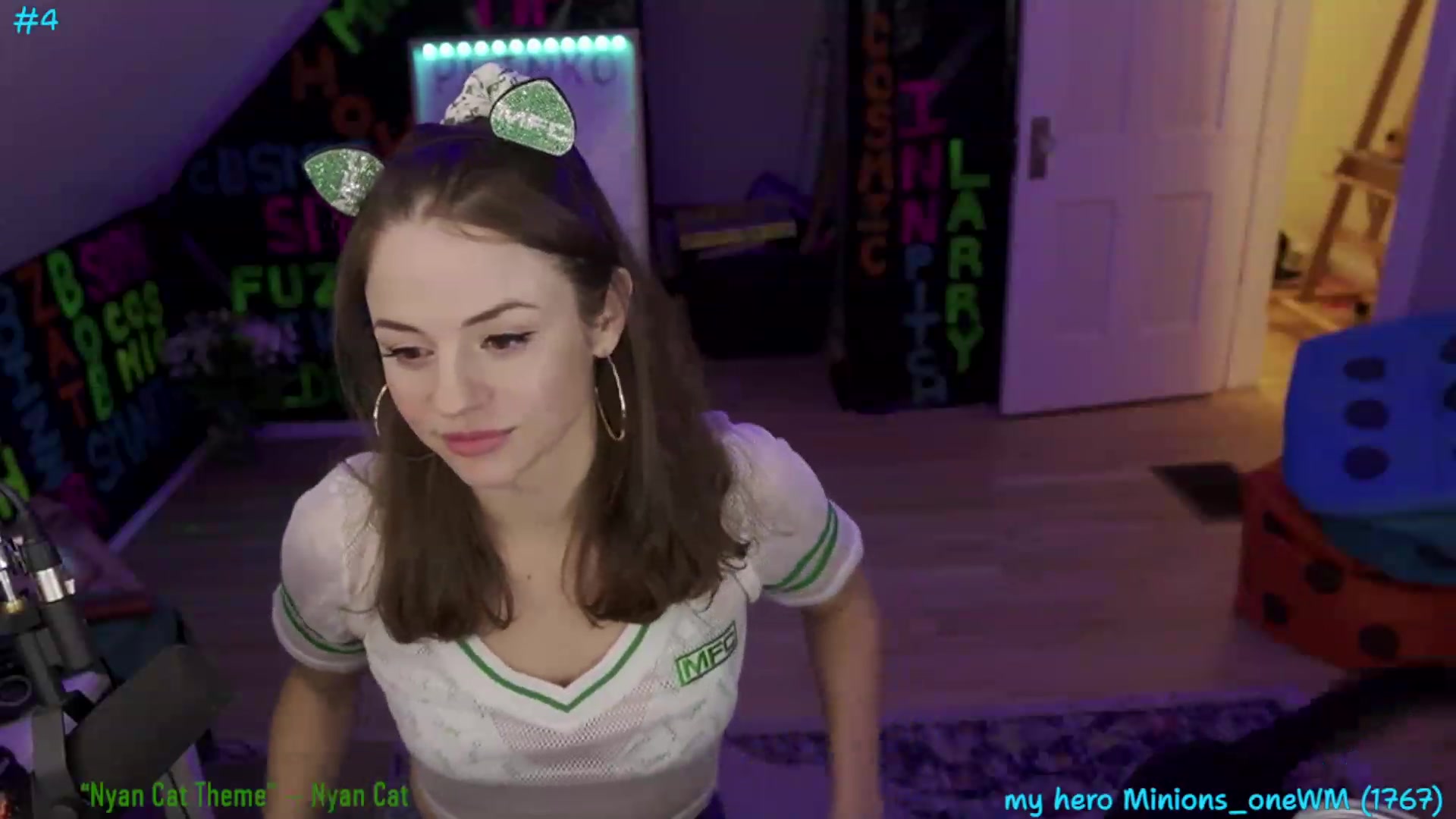 Gallery image thumbnail from BrophiesDom's myfreecams stream on, 07/18/2023, 10:51 image 17 of 20