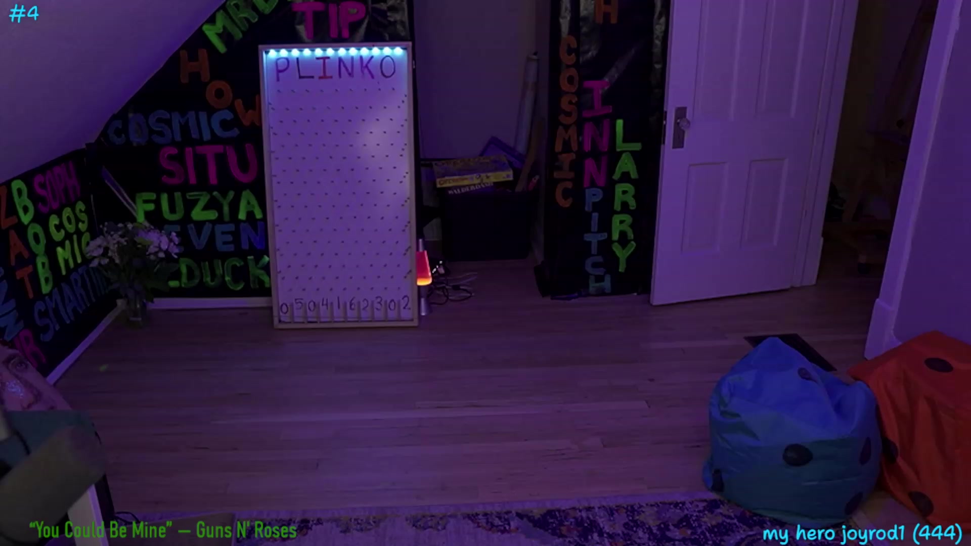 Gallery image thumbnail from BrophiesDom's myfreecams stream on, 07/19/2023, 10:53 image 1 of 20