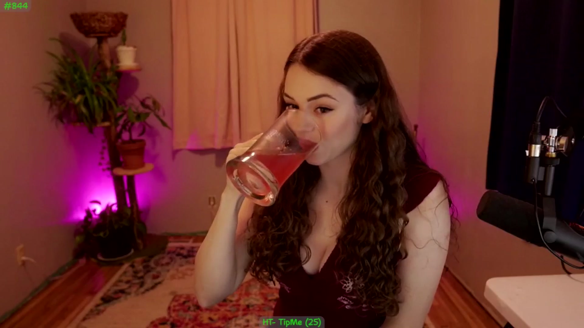 Gallery image thumbnail from Brophietopia's myfreecams stream on, 08/17/2025, 03:49 image 3 of 20