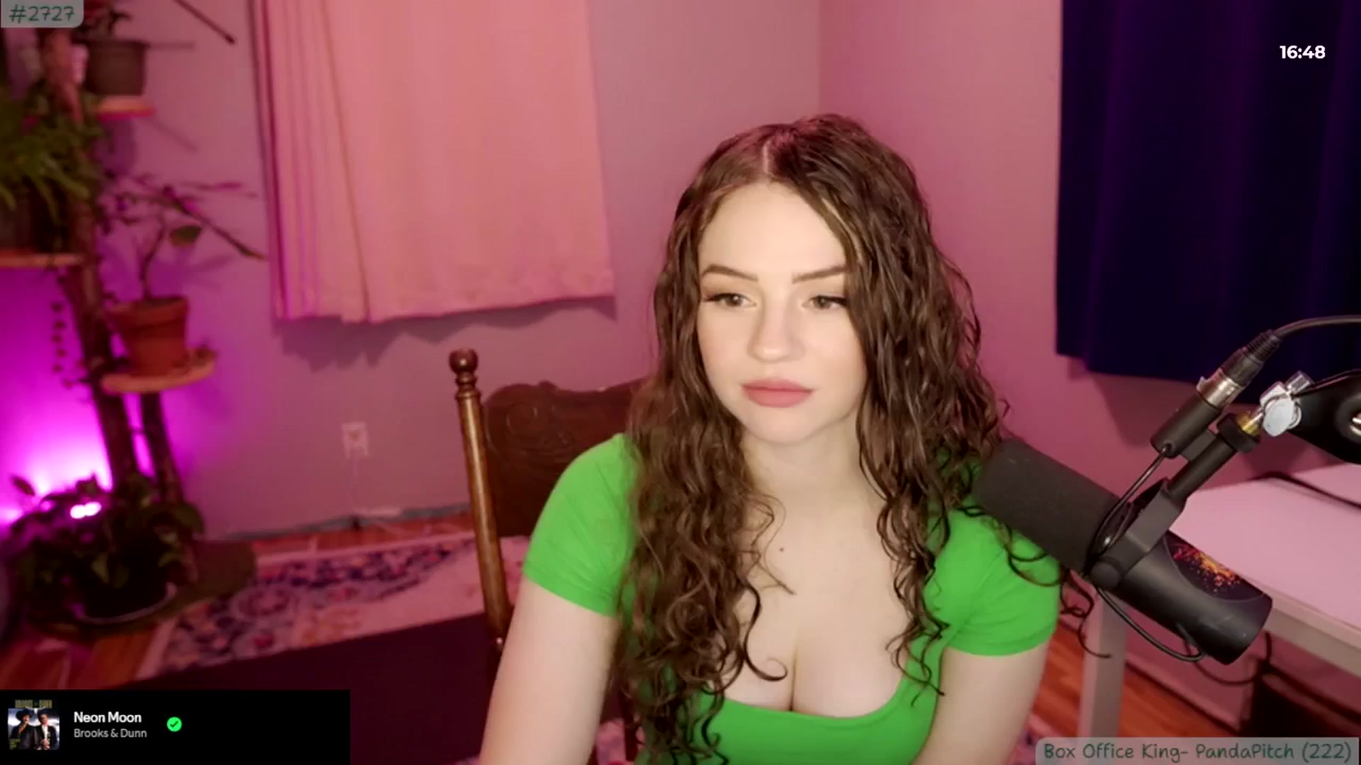 Gallery image thumbnail from Brophietopia's myfreecams stream on, 09/30/2025, 05:07 image 10 of 20