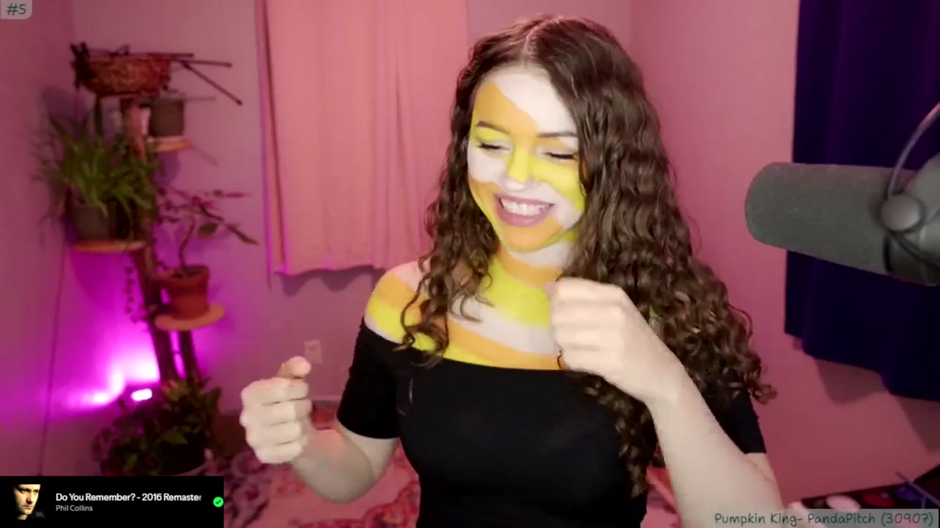 Gallery image thumbnail from Brophietopia's myfreecams stream on, 10/02/2025, 06:53 image 11 of 20