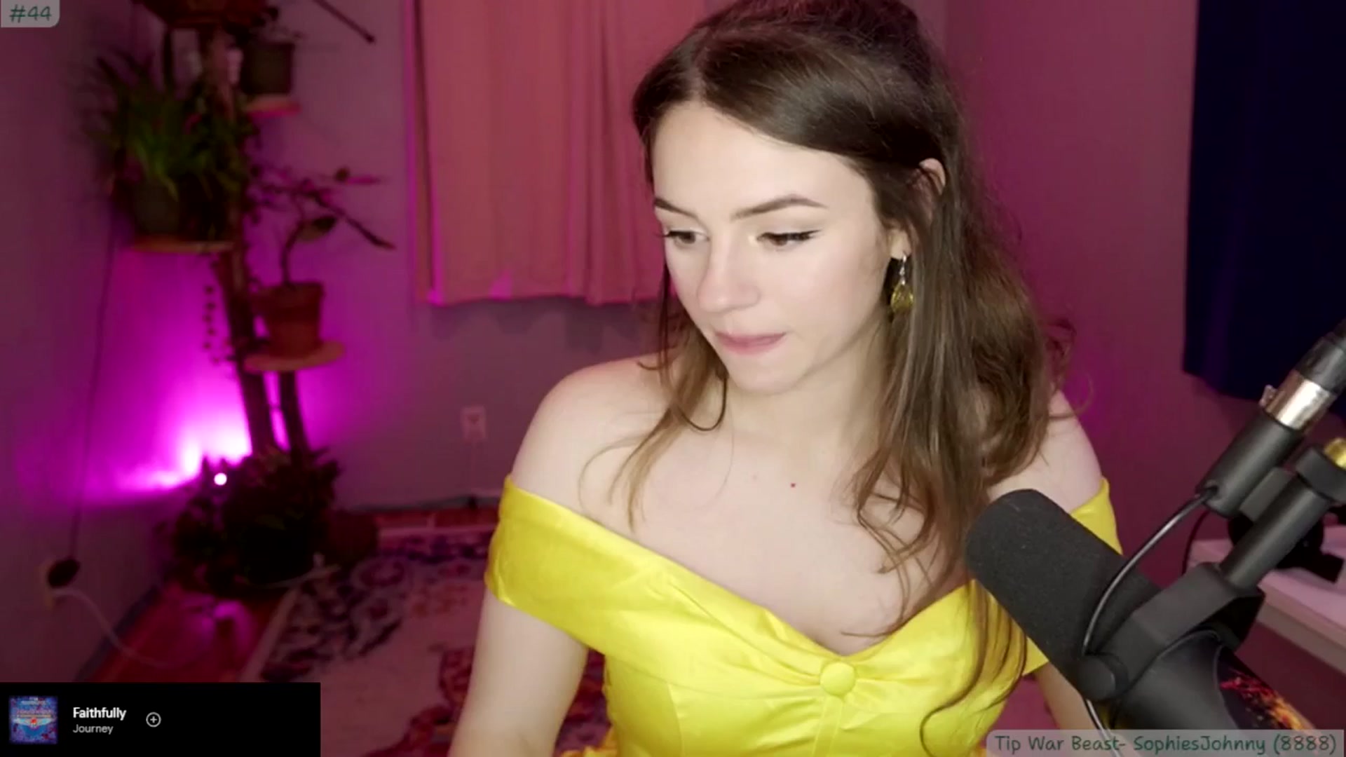 Gallery image thumbnail from Brophietopia's myfreecams stream on, 10/12/2025, 06:18 image 16 of 20