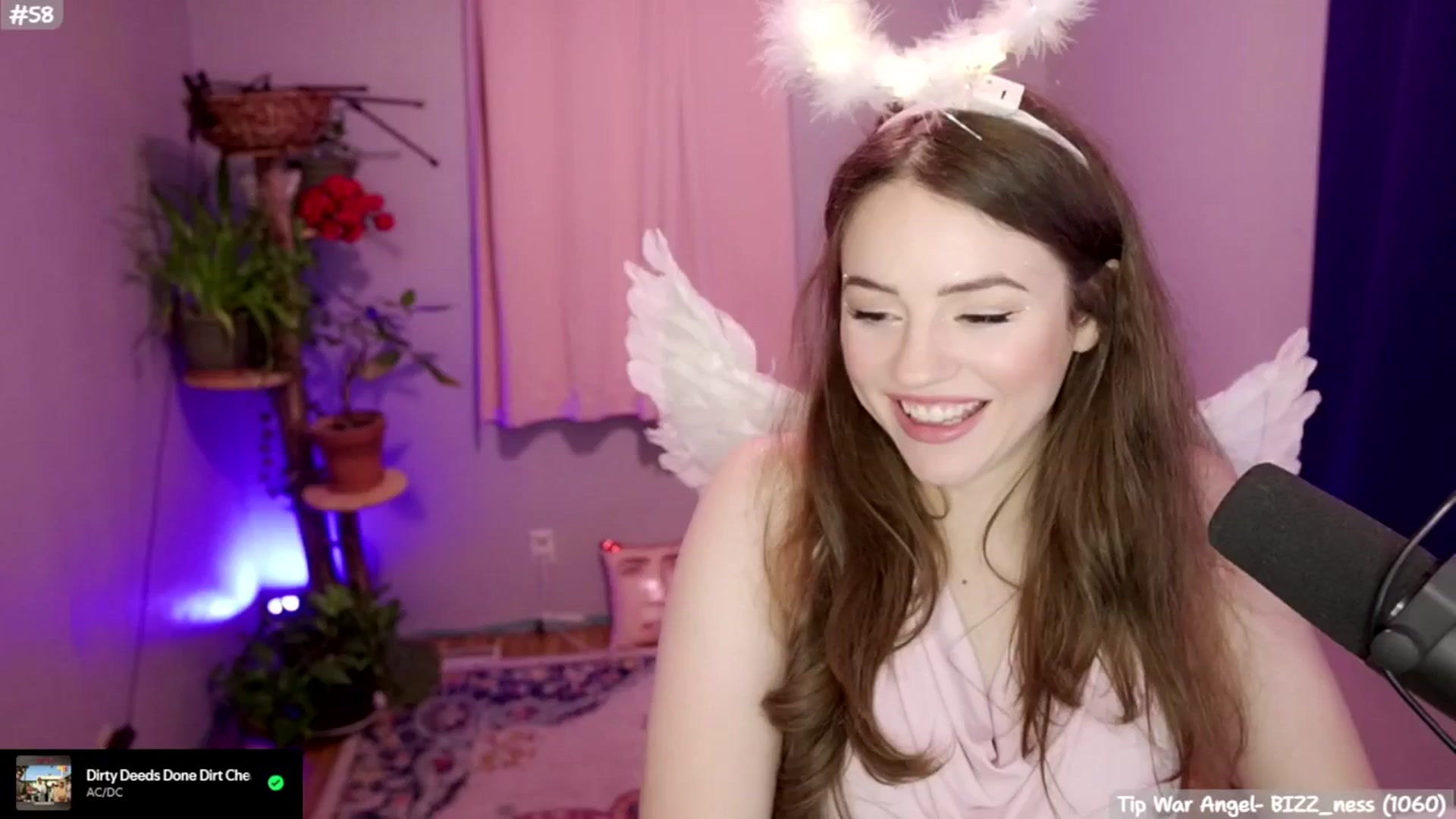 Gallery image thumbnail from Brophietopia's myfreecams stream on, 10/16/2025, 04:46 image 12 of 20