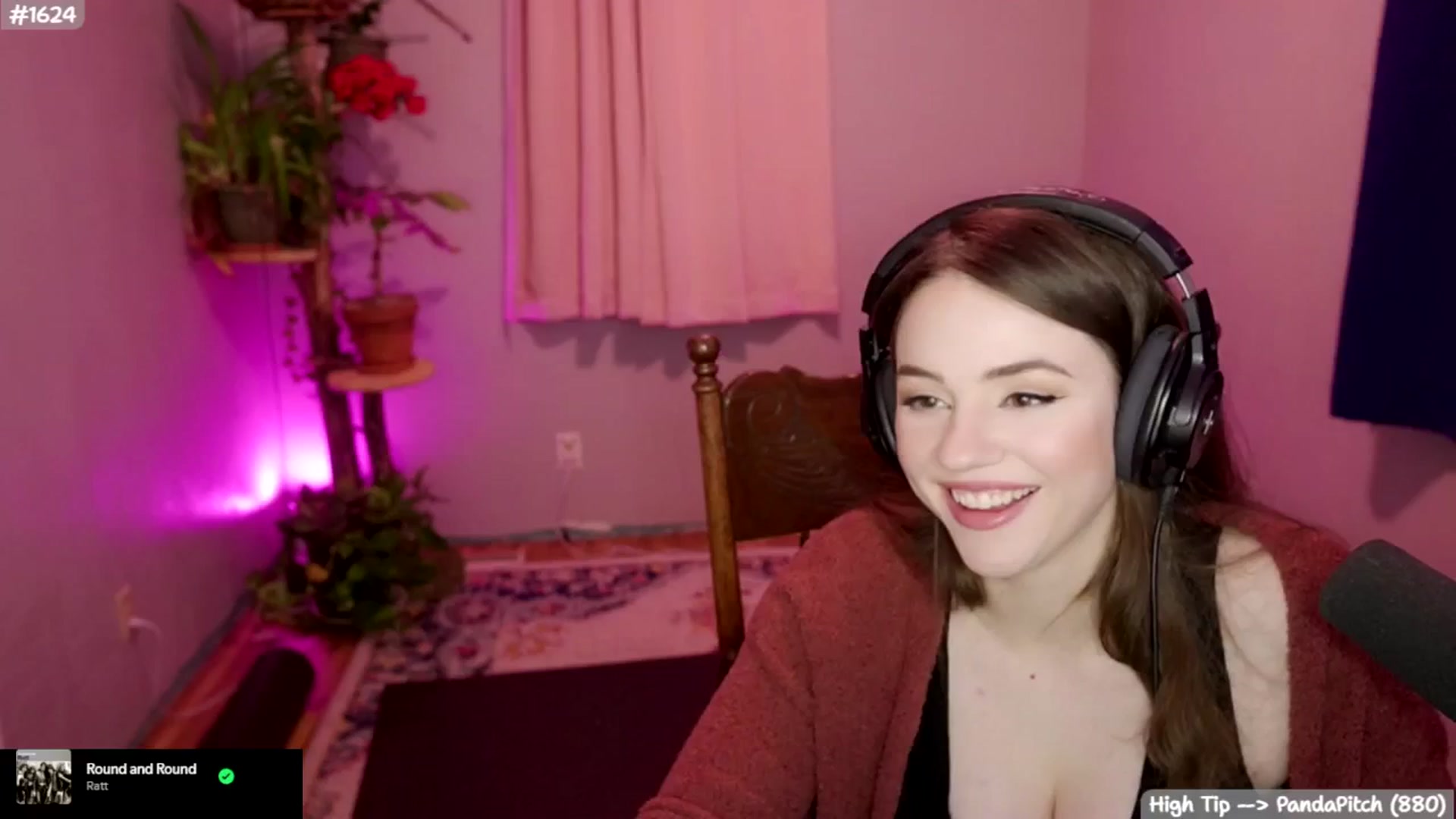 Gallery image thumbnail from Brophietopia's myfreecams stream on, 11/08/2025, 08:13 image 13 of 20