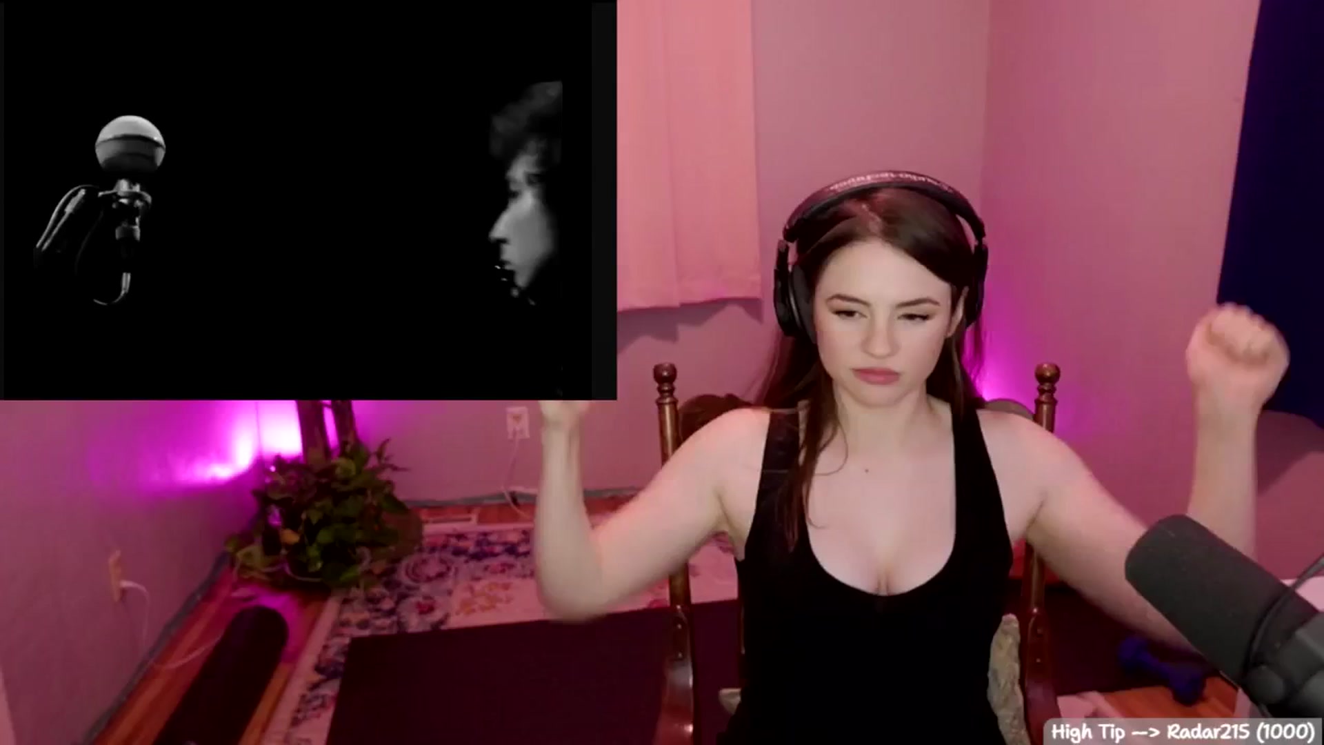 Gallery image thumbnail from Brophietopia's myfreecams stream on, 11/08/2025, 09:11 image 11 of 20