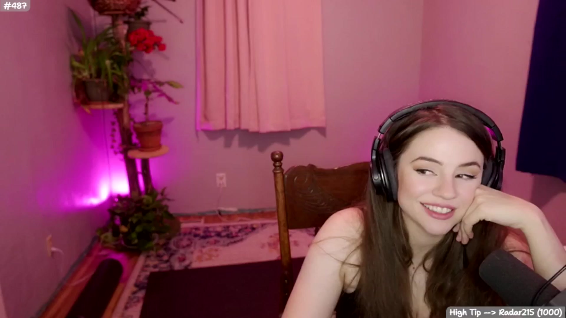 Gallery image thumbnail from Brophietopia's myfreecams stream on, 11/08/2025, 09:11 image 5 of 20