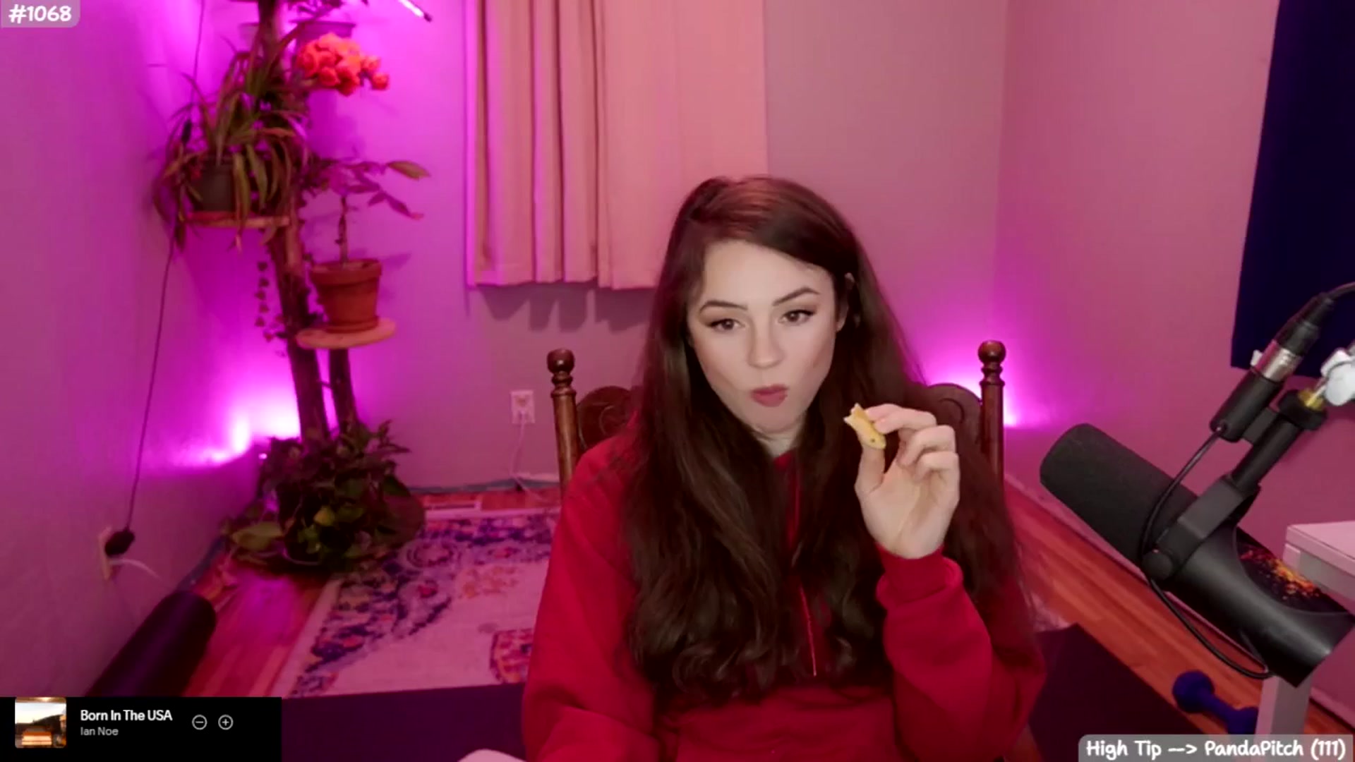 Gallery image thumbnail from Brophietopia's myfreecams stream on, 11/18/2025, 04:52 image 6 of 20