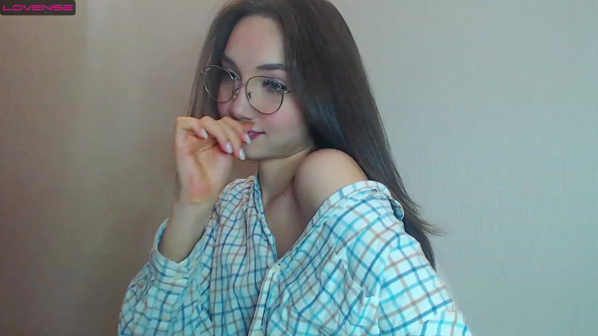 Gallery image thumbnail from Browncat04's myfreecams stream on, 12/11/2022, 16:16 image 2 of 20