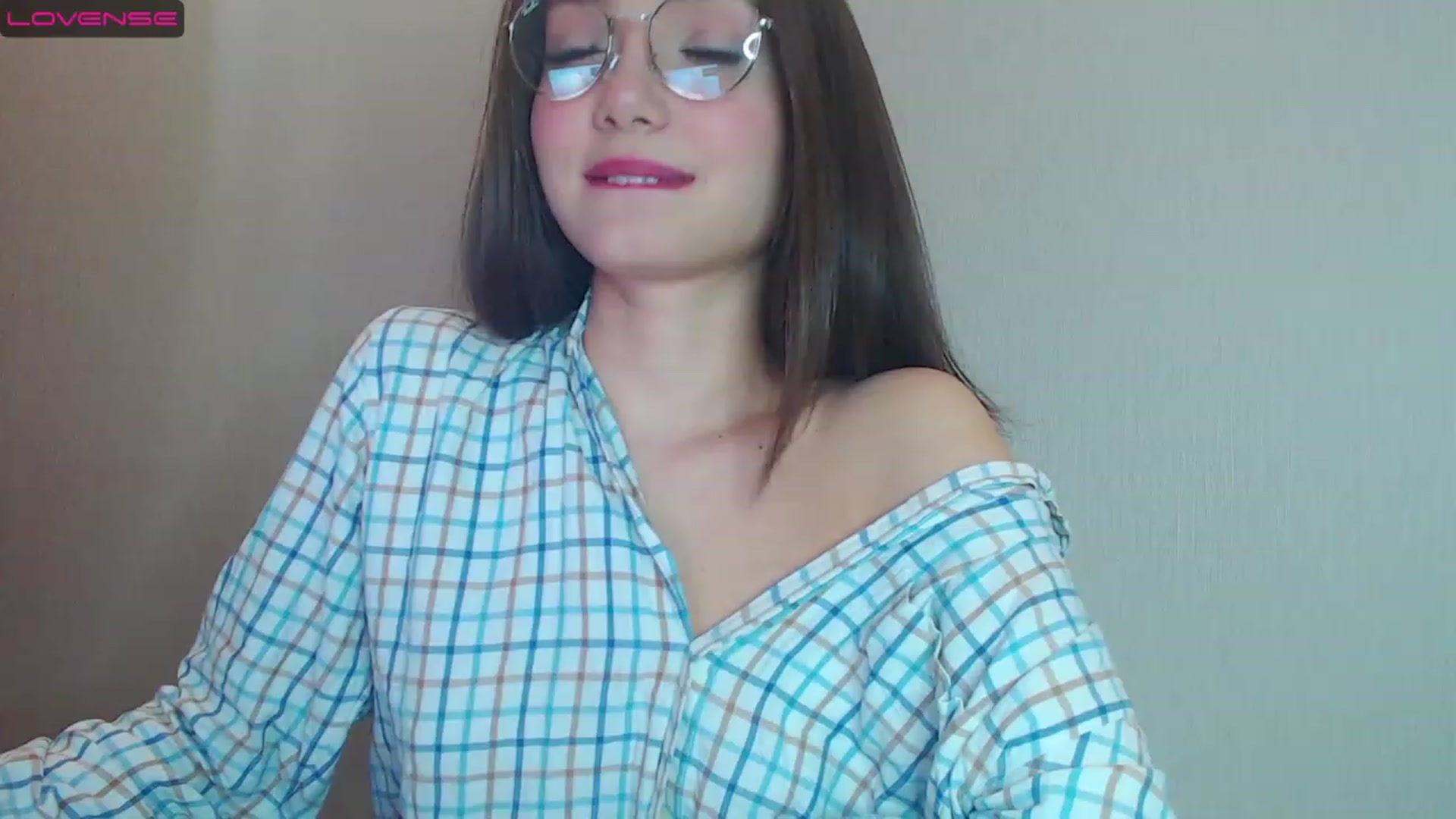 Gallery image thumbnail from Browncat04's myfreecams stream on, 12/11/2022, 16:16 image 5 of 20