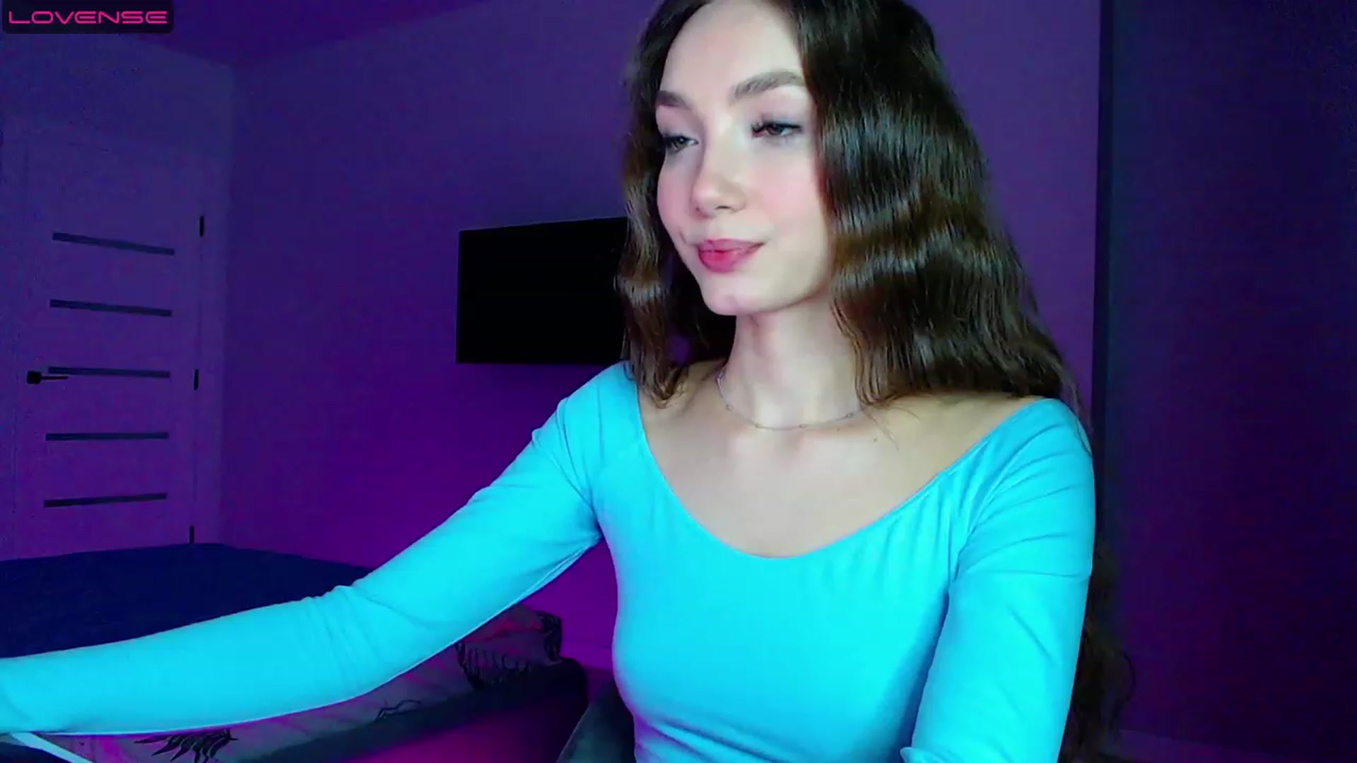 Gallery image thumbnail from Browncat04's myfreecams stream on, 05/13/2023, 17:17 image 18 of 20