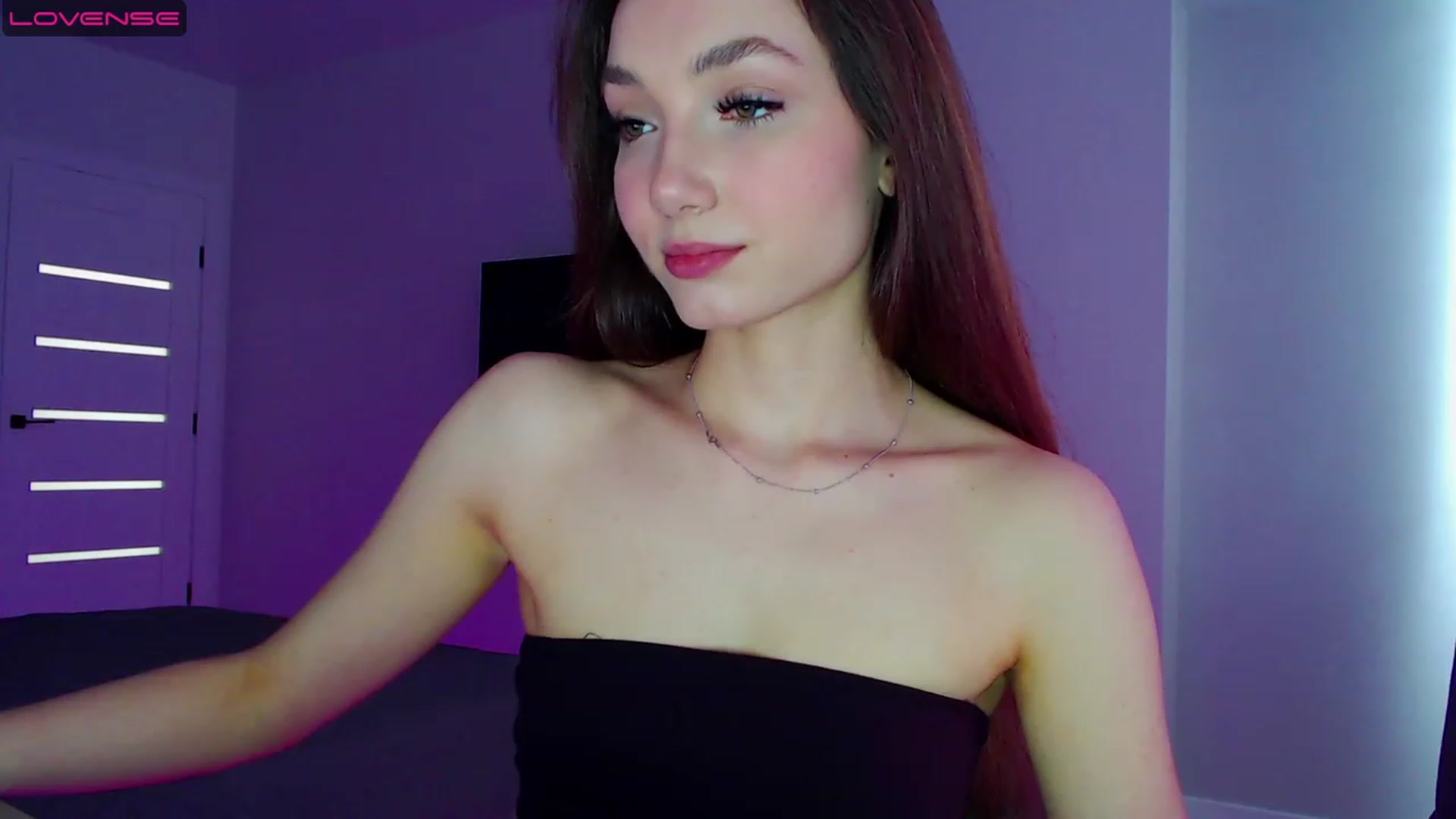Gallery image thumbnail from Browncat04's myfreecams stream on, 05/14/2023, 14:53 image 4 of 20