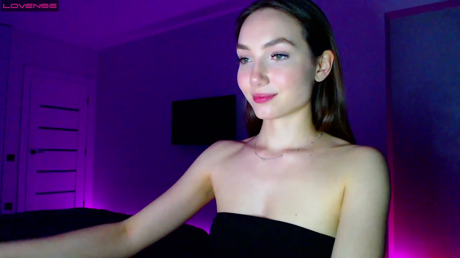 Gallery image thumbnail from Browncat04's myfreecams stream on, 05/27/2023, 18:26 image 18 of 20