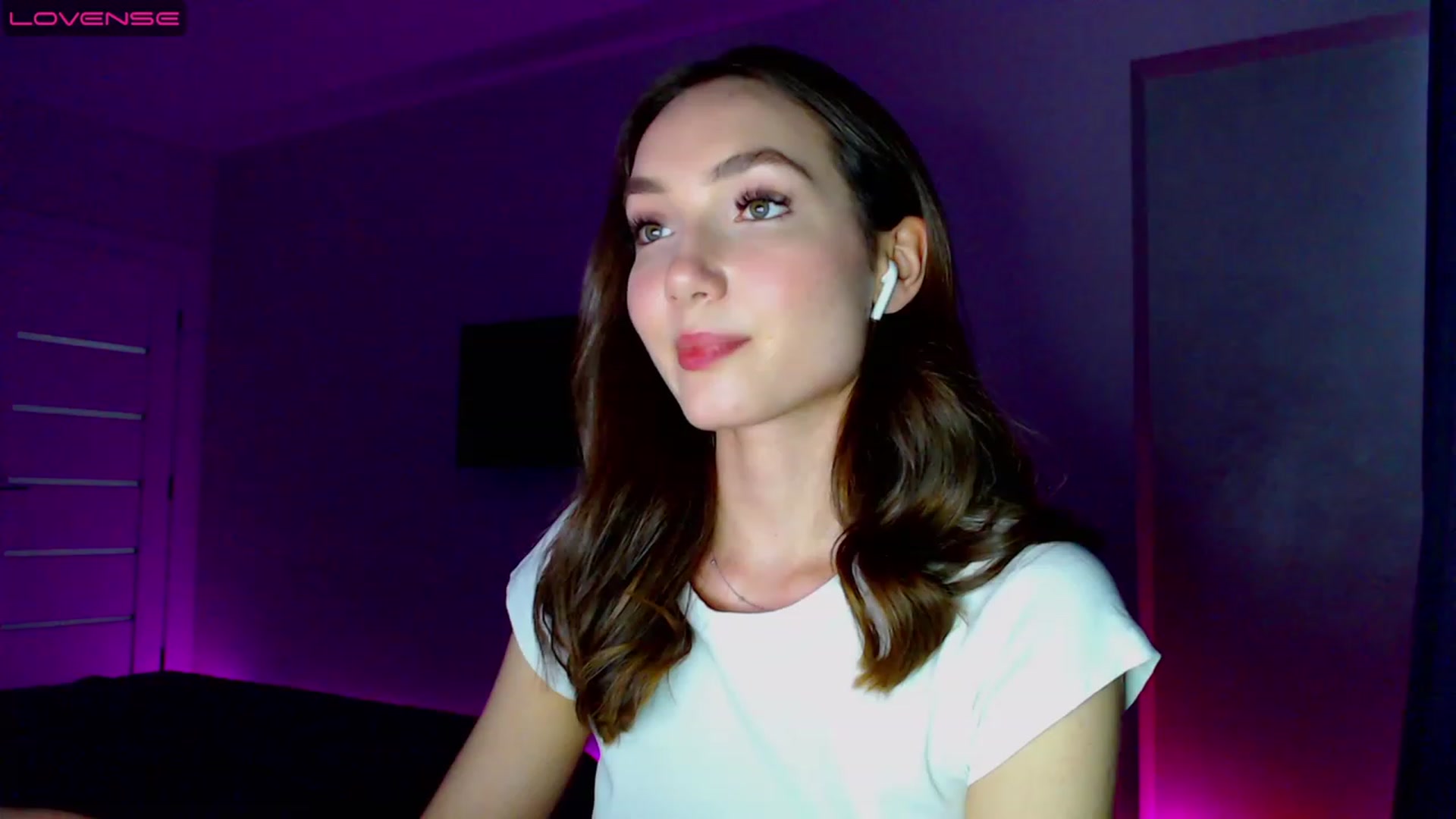 Gallery image thumbnail from Browncat04's myfreecams stream on, 05/30/2023, 18:03 image 1 of 20