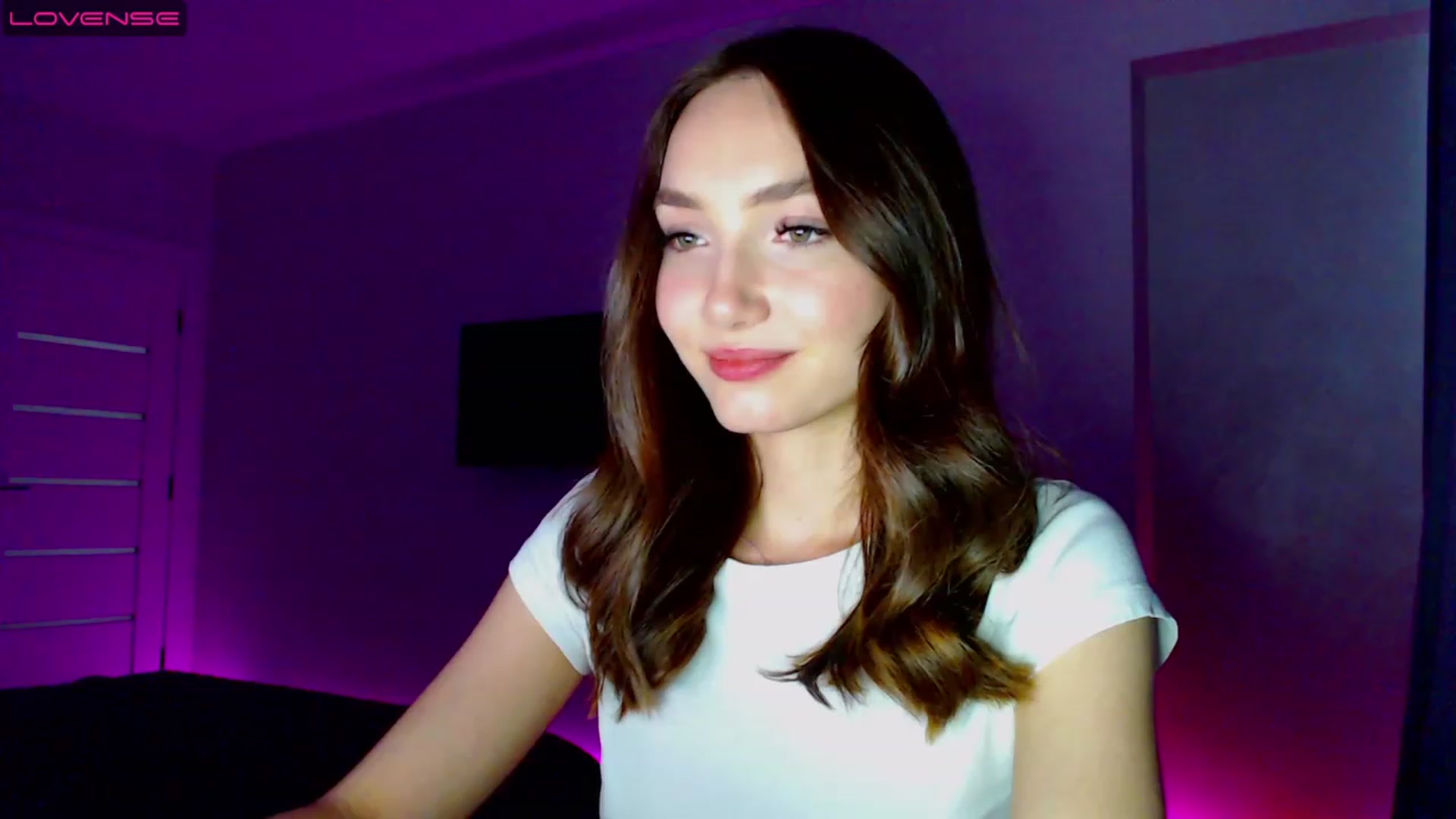 Gallery image thumbnail from Browncat04's myfreecams stream on, 05/30/2023, 18:03 image 2 of 20