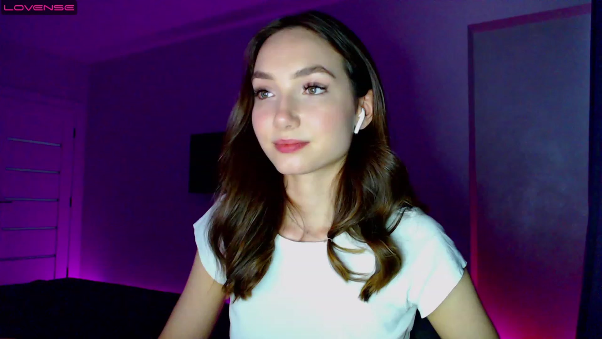 Gallery image thumbnail from Browncat04's myfreecams stream on, 05/30/2023, 18:03 image 7 of 20