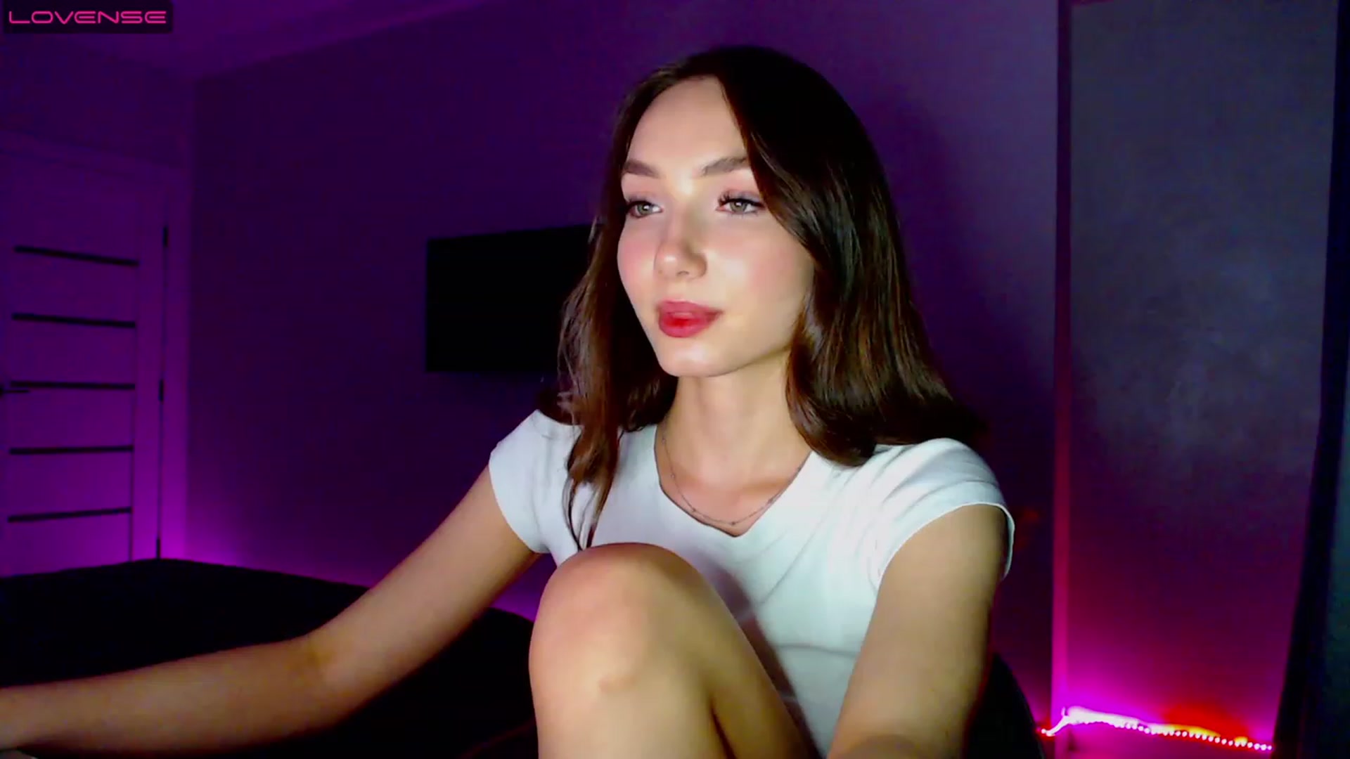 Gallery image thumbnail from Browncat04's myfreecams stream on, 05/30/2023, 19:28 image 10 of 20