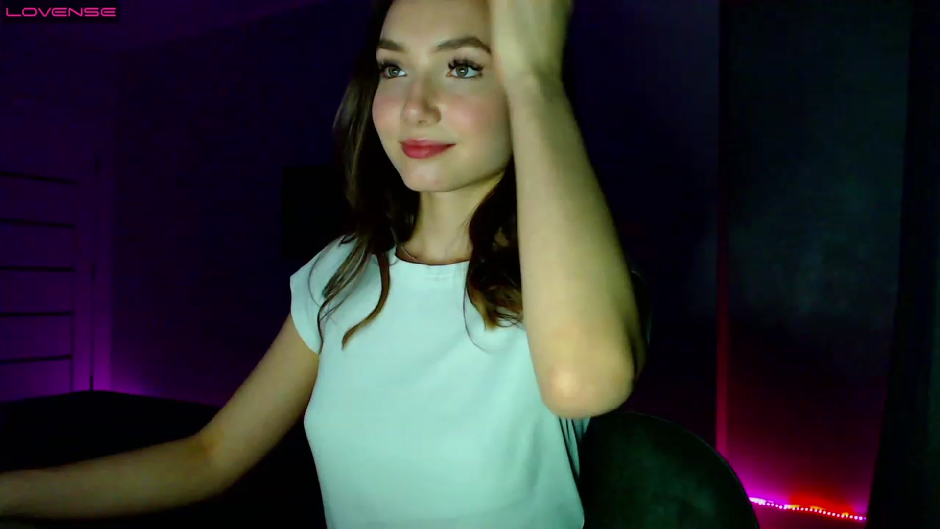 Gallery image thumbnail from Browncat04's myfreecams stream on, 05/30/2023, 19:28 image 18 of 20