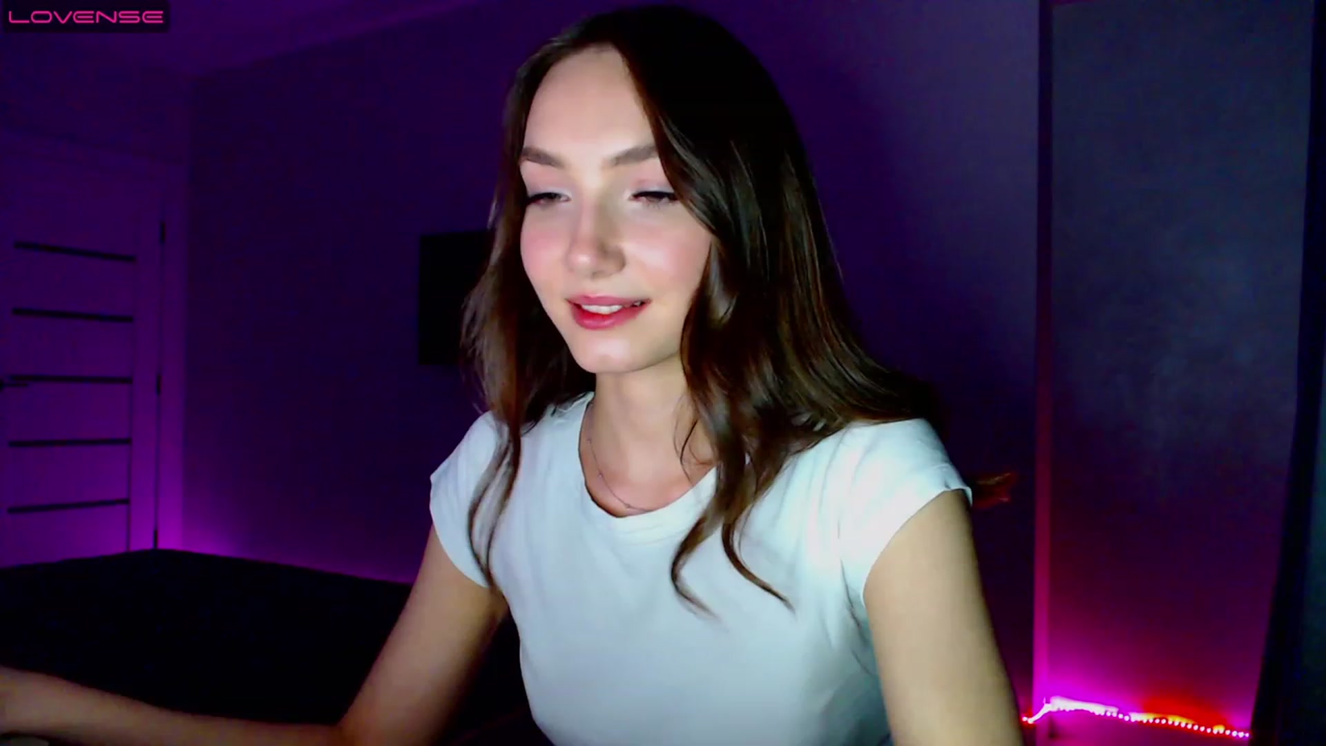 Gallery image thumbnail from Browncat04's myfreecams stream on, 05/30/2023, 19:28 image 9 of 20