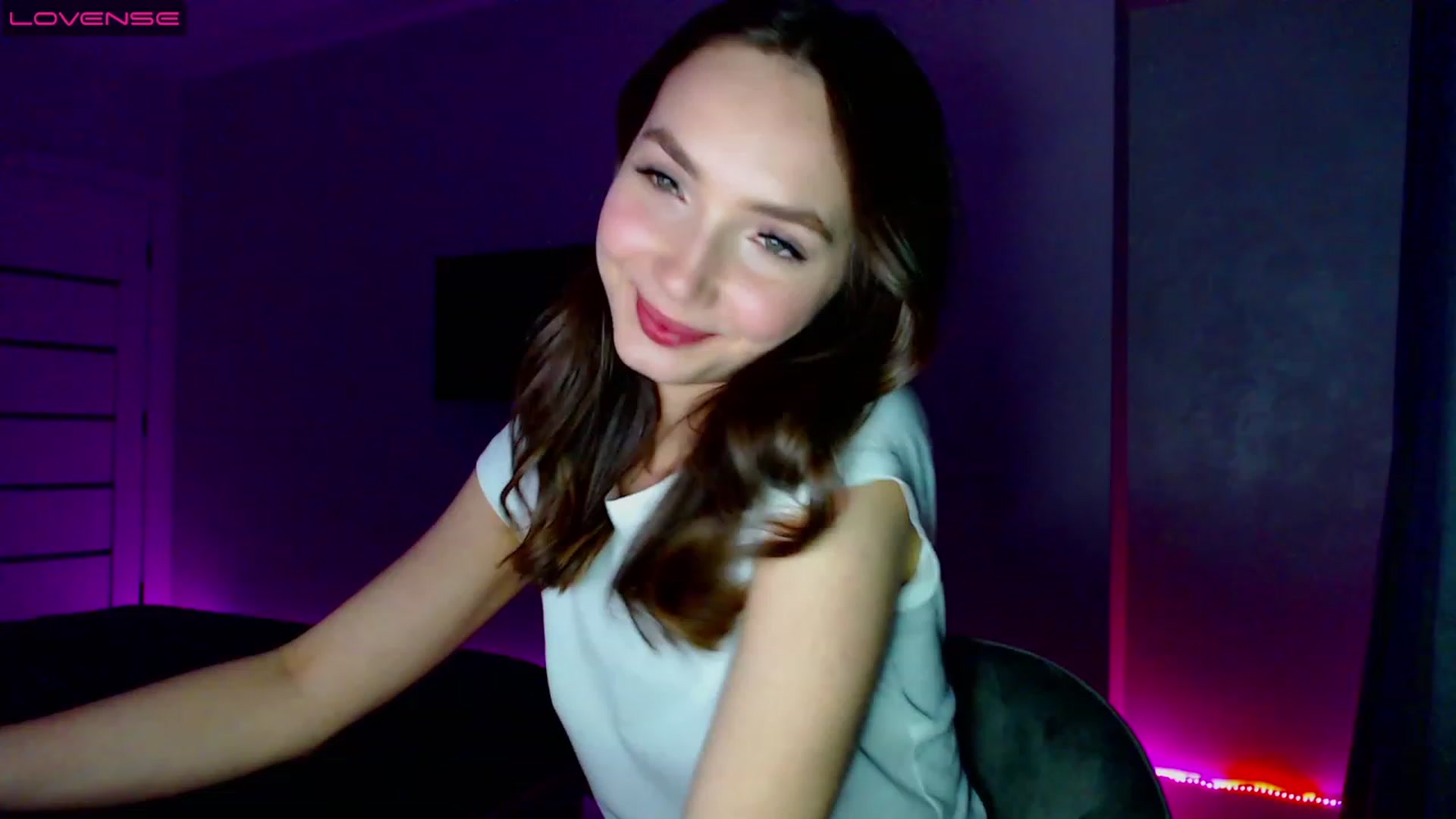 Gallery image thumbnail from Browncat04's myfreecams stream on, 05/30/2023, 19:28 image 14 of 20