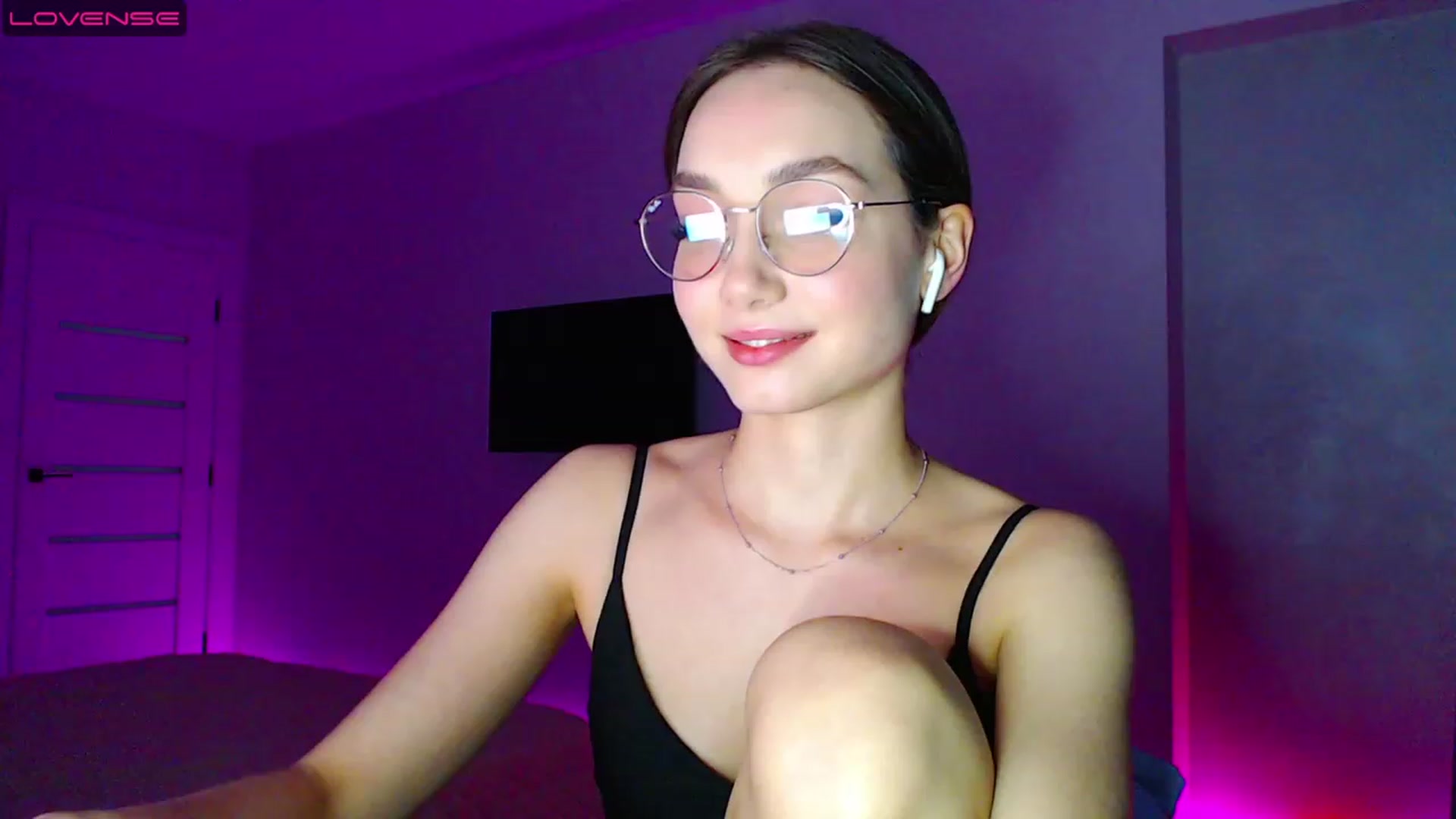 Gallery image thumbnail from Browncat04's myfreecams stream on, 06/11/2023, 17:11 image 5 of 20