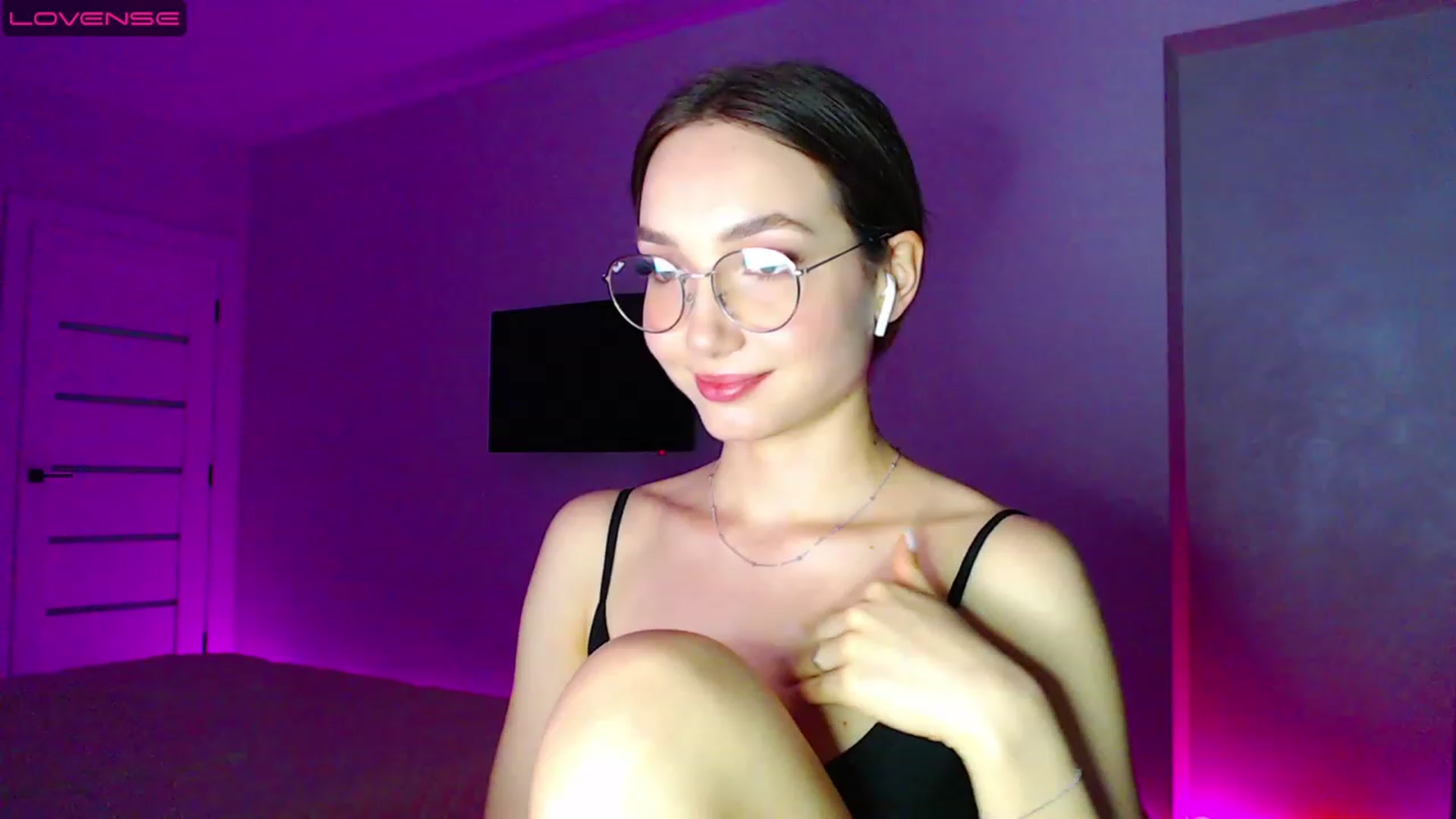 Gallery image thumbnail from Browncat04's myfreecams stream on, 06/11/2023, 17:11 image 12 of 20