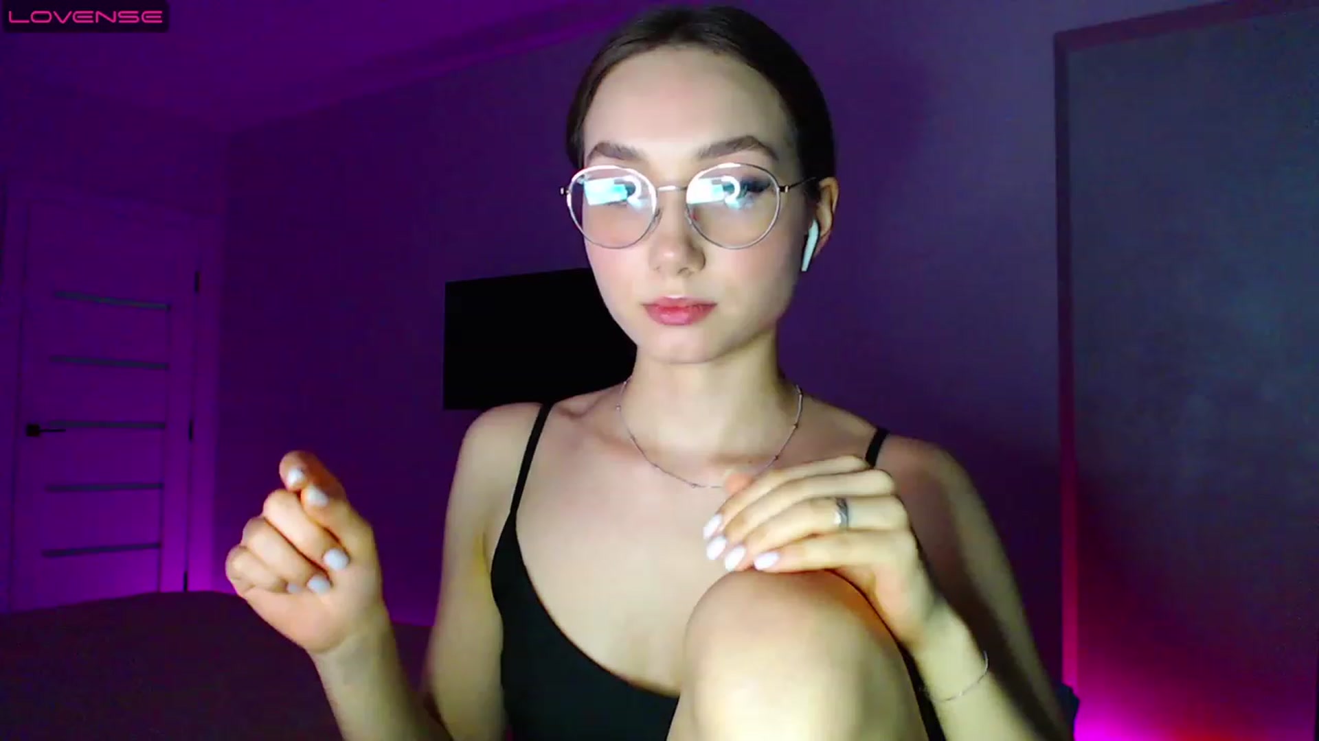 Gallery image thumbnail from Browncat04's myfreecams stream on, 06/11/2023, 17:11 image 3 of 20