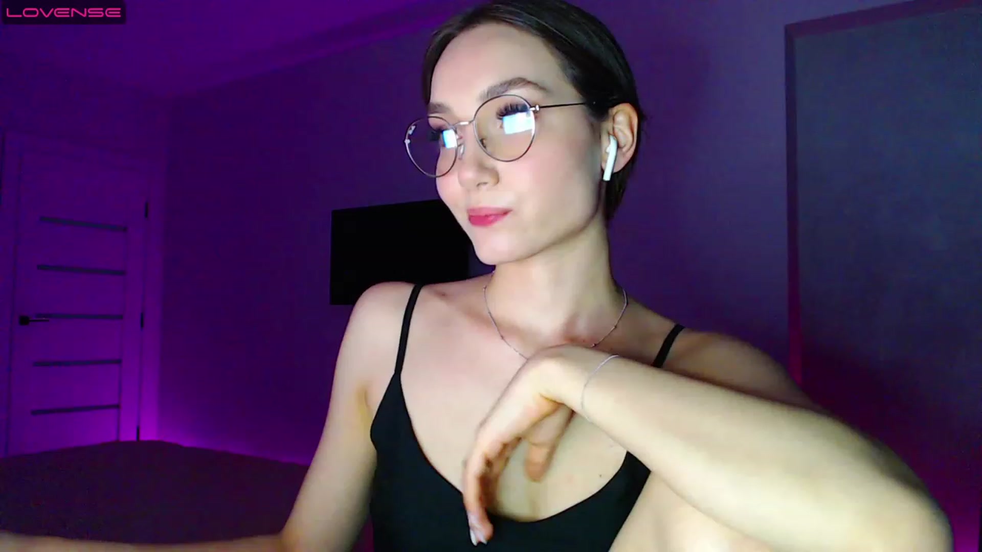 Gallery image thumbnail from Browncat04's myfreecams stream on, 06/11/2023, 17:11 image 10 of 20