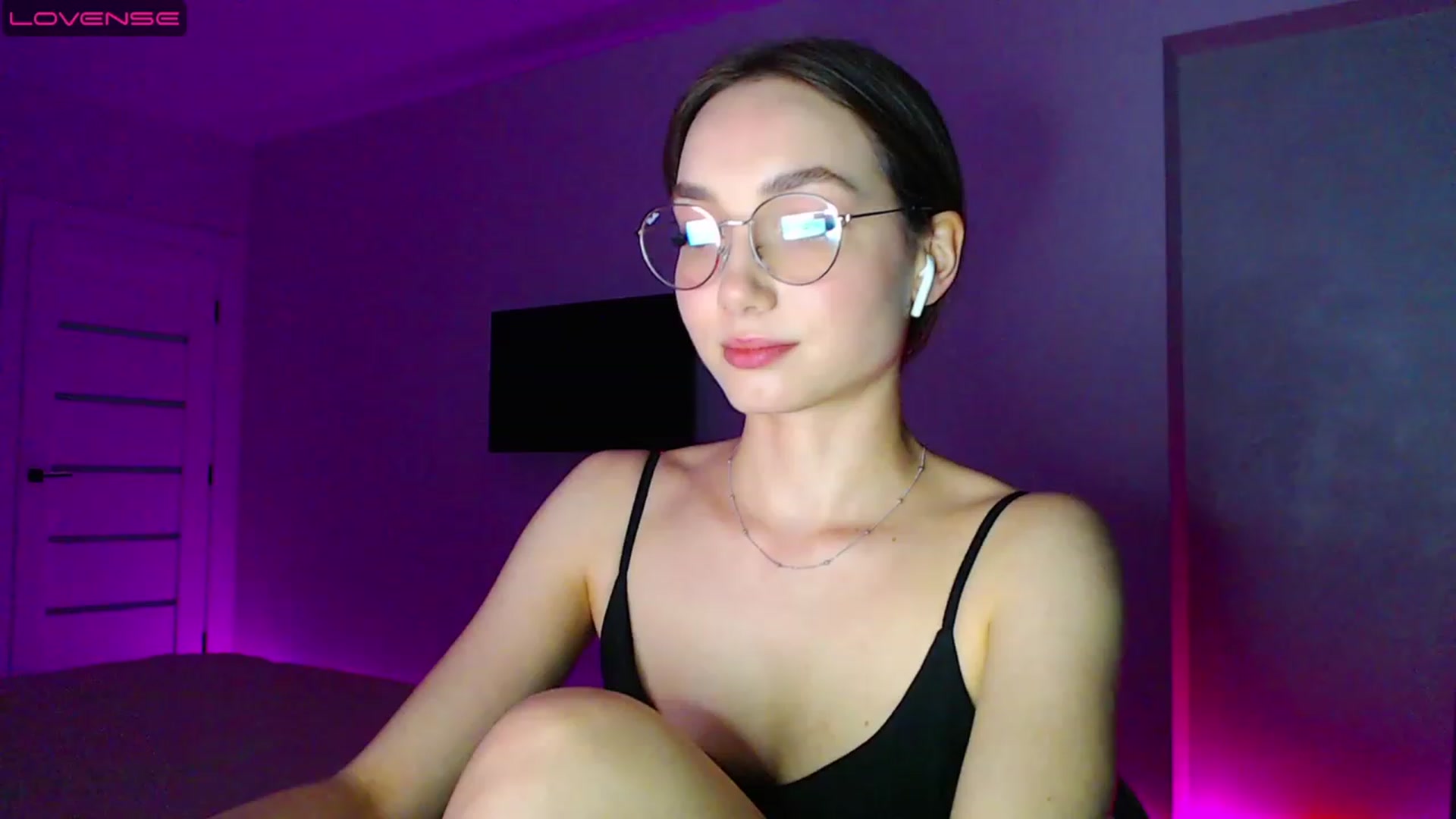 Gallery image thumbnail from Browncat04's myfreecams stream on, 06/11/2023, 17:11 image 11 of 20