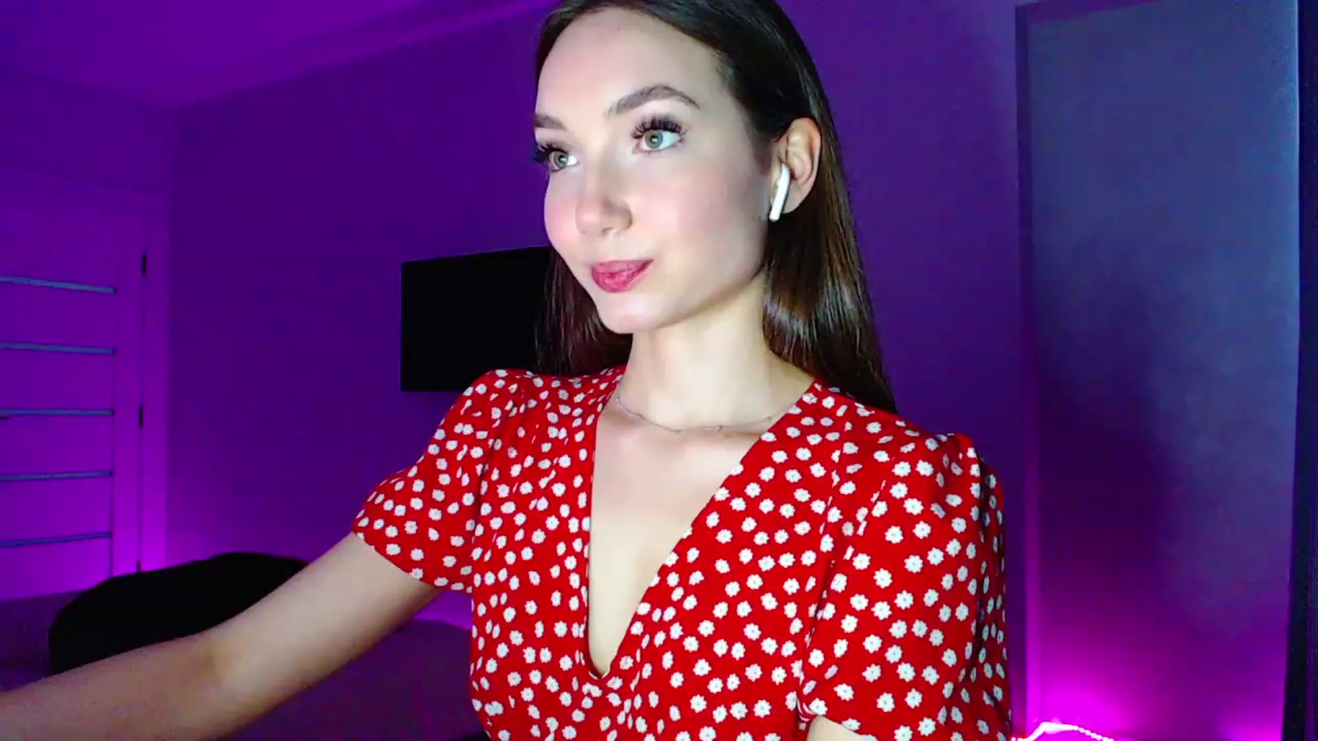 Gallery image thumbnail from Browncat04's myfreecams stream on, 06/29/2023, 17:47 image 6 of 20