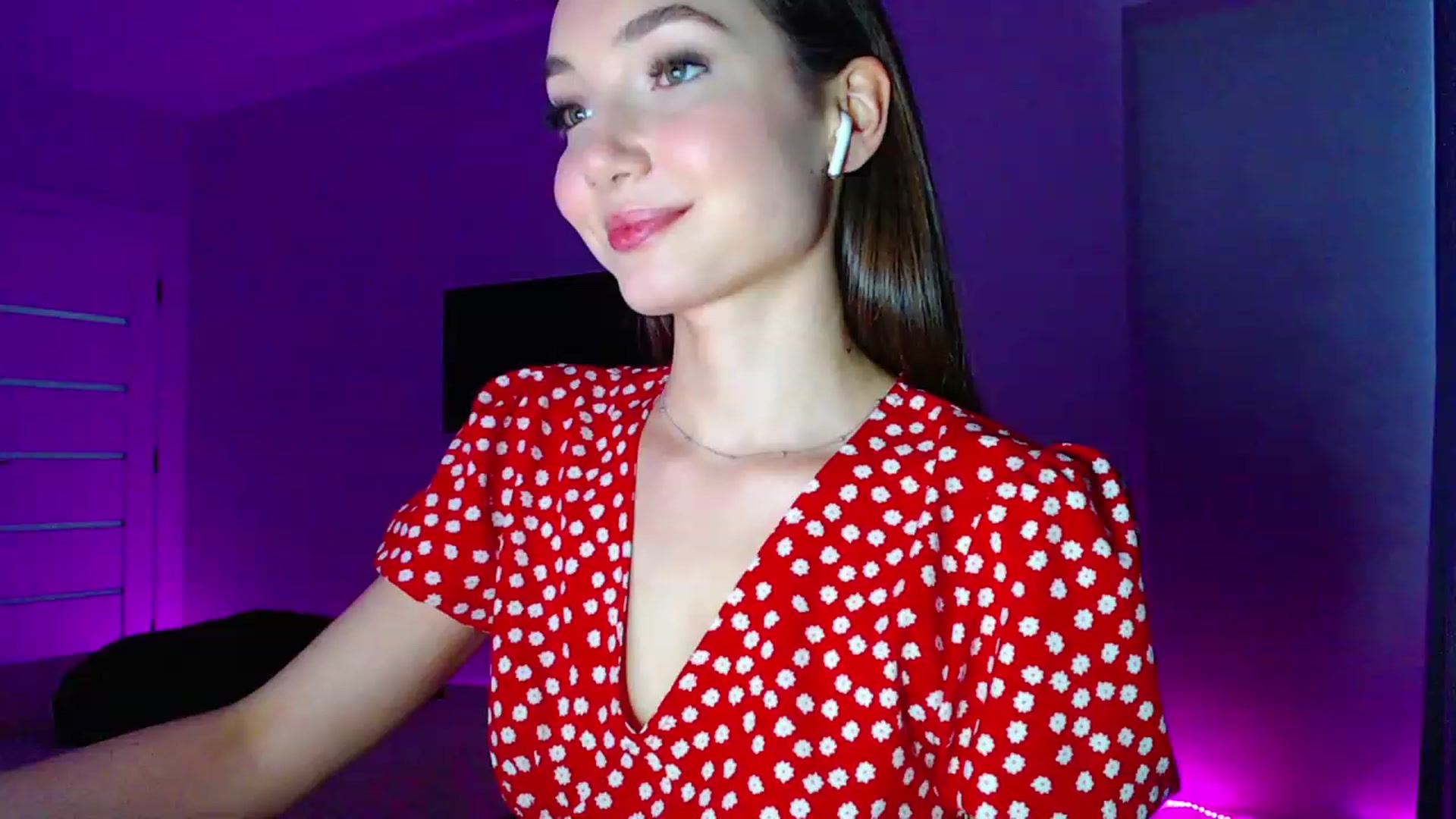 Gallery image thumbnail from Browncat04's myfreecams stream on, 06/29/2023, 17:47 image 2 of 20