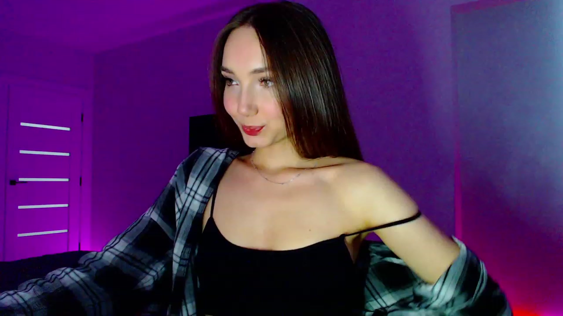Gallery image thumbnail from Browncat04's myfreecams stream on, 07/04/2023, 16:58 image 2 of 20