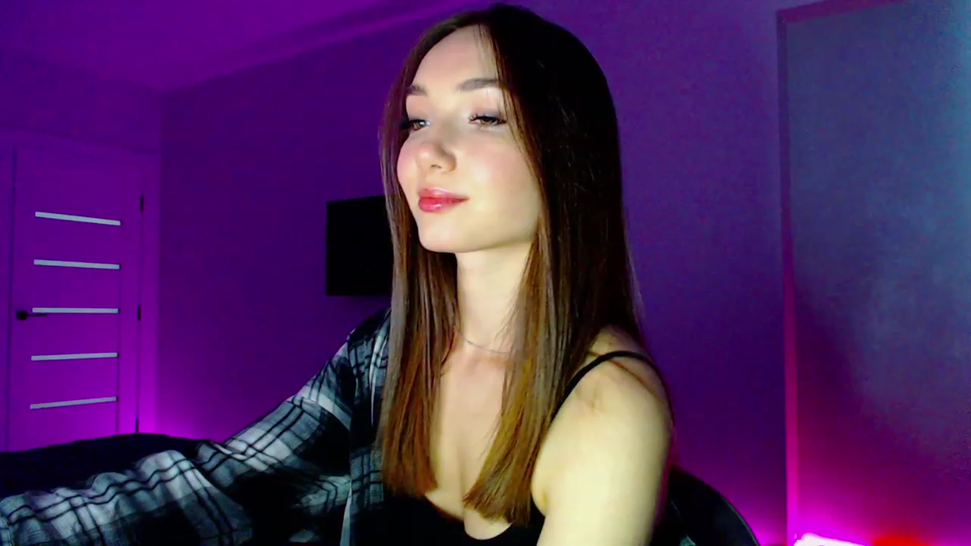 Gallery image thumbnail from Browncat04's myfreecams stream on, 07/04/2023, 16:58 image 20 of 20