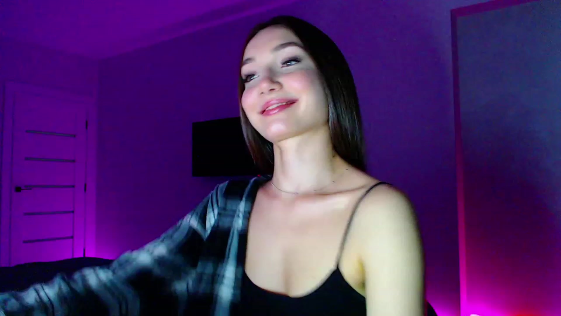 Gallery image thumbnail from Browncat04's myfreecams stream on, 07/06/2023, 17:43 image 6 of 20