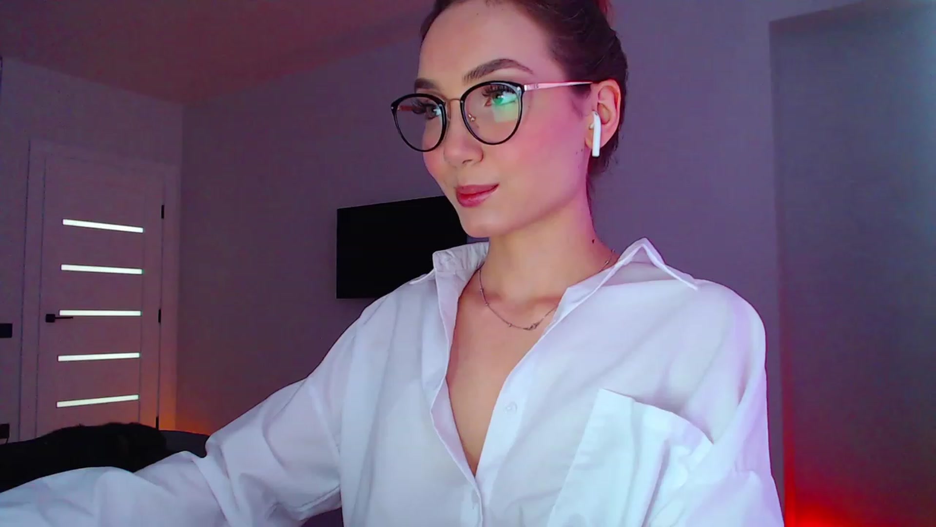 Gallery image thumbnail from Browncat04's myfreecams stream on, 07/12/2023, 14:00 image 2 of 20