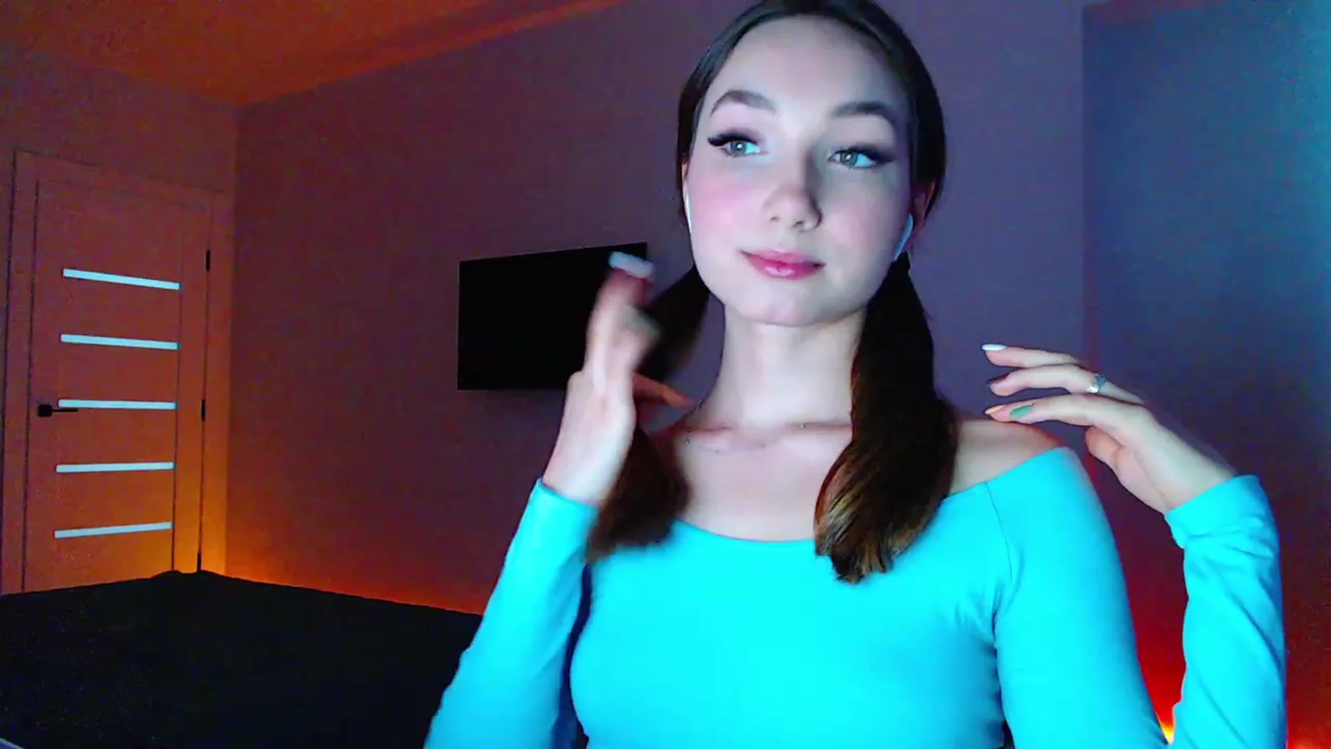 Gallery image thumbnail from Browncat04's myfreecams stream on, 07/14/2023, 16:52 image 4 of 20