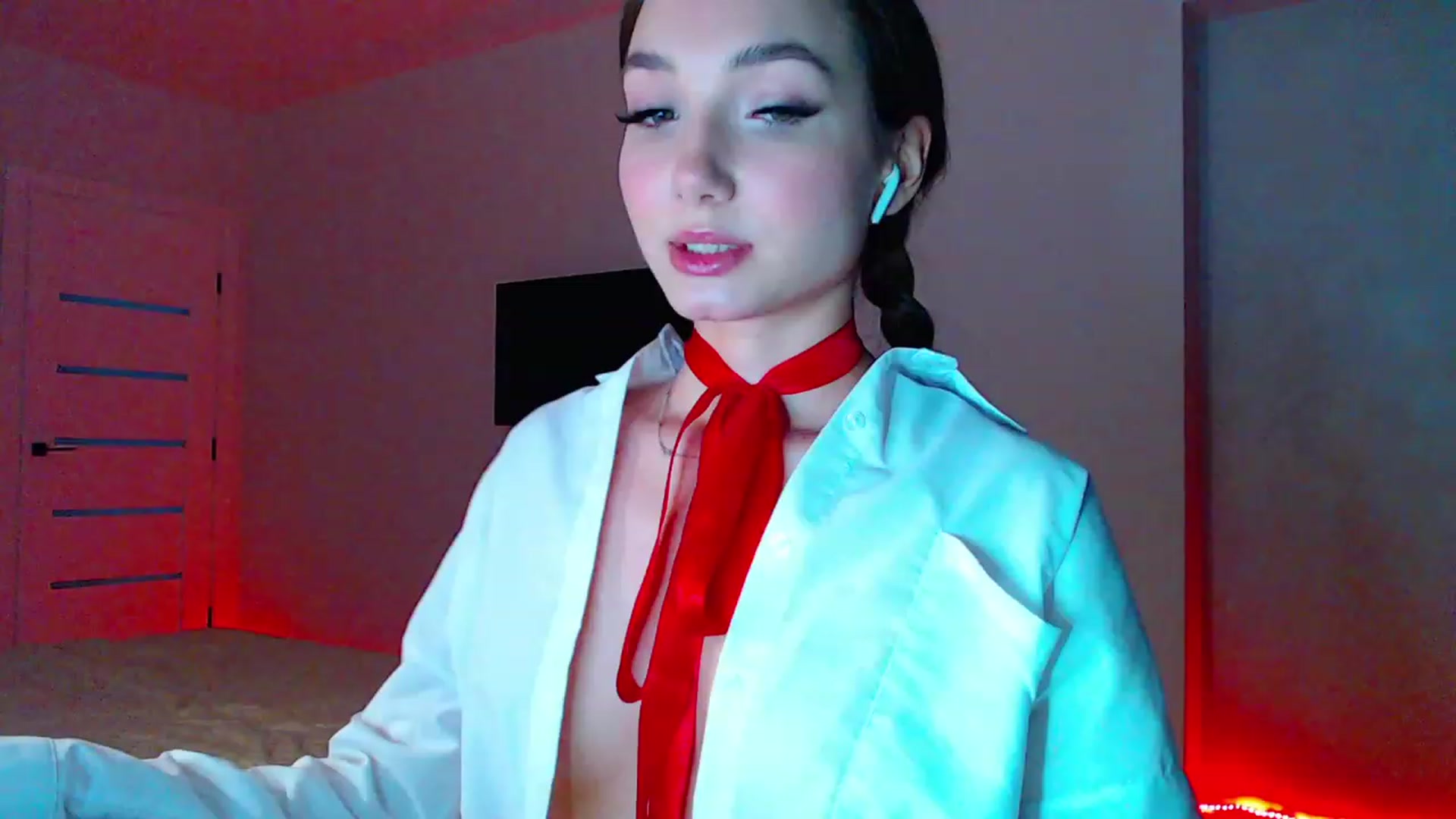 Gallery image thumbnail from Browncat04's myfreecams stream on, 07/19/2023, 18:13 image 2 of 20