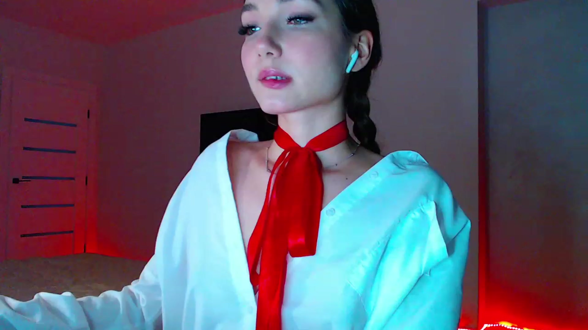 Gallery image thumbnail from Browncat04's myfreecams stream on, 07/19/2023, 18:13 image 6 of 20