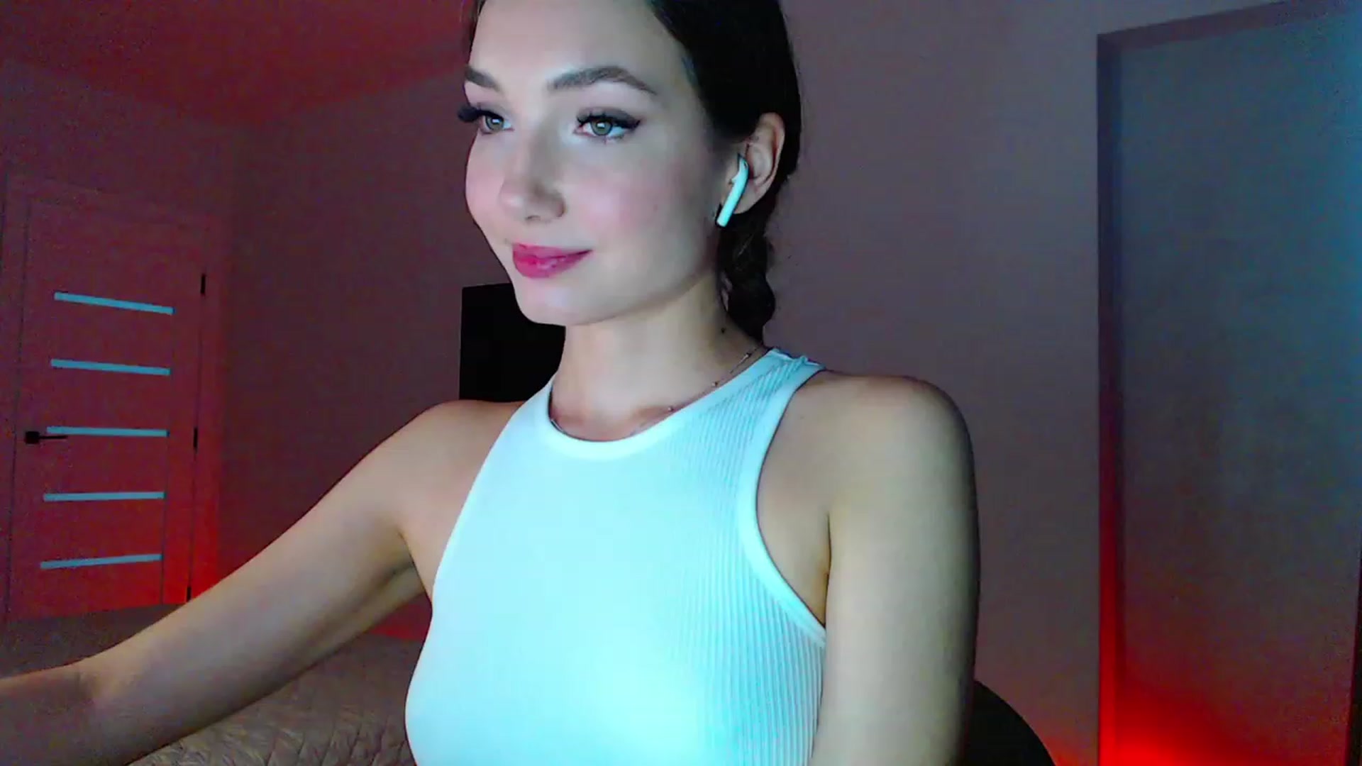 Gallery image thumbnail from Browncat04's myfreecams stream on, 08/12/2023, 16:18 image 11 of 20