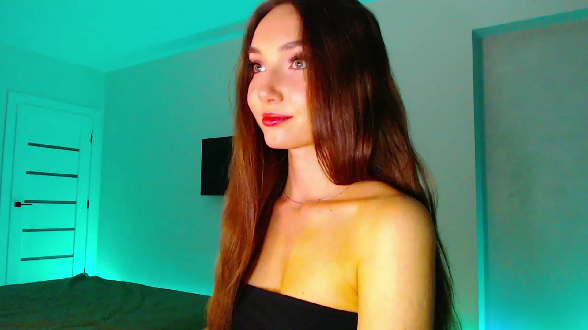 Gallery image thumbnail from Browncat04's myfreecams stream on, 09/27/2023, 17:31 image 2 of 20
