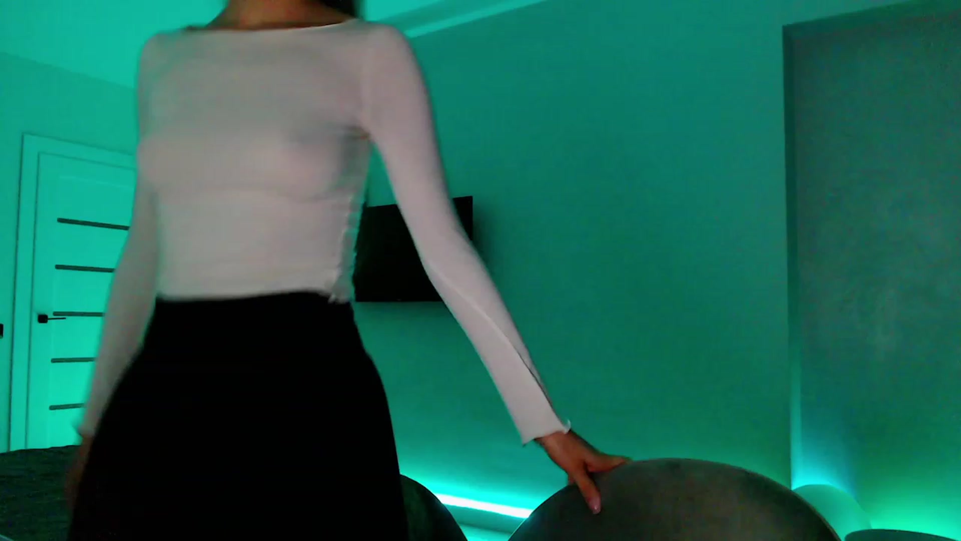 Gallery image thumbnail from Browncat04's myfreecams stream on, 10/06/2023, 17:25 image 1 of 20